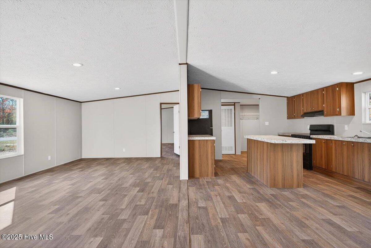 100544292 | Photo 16