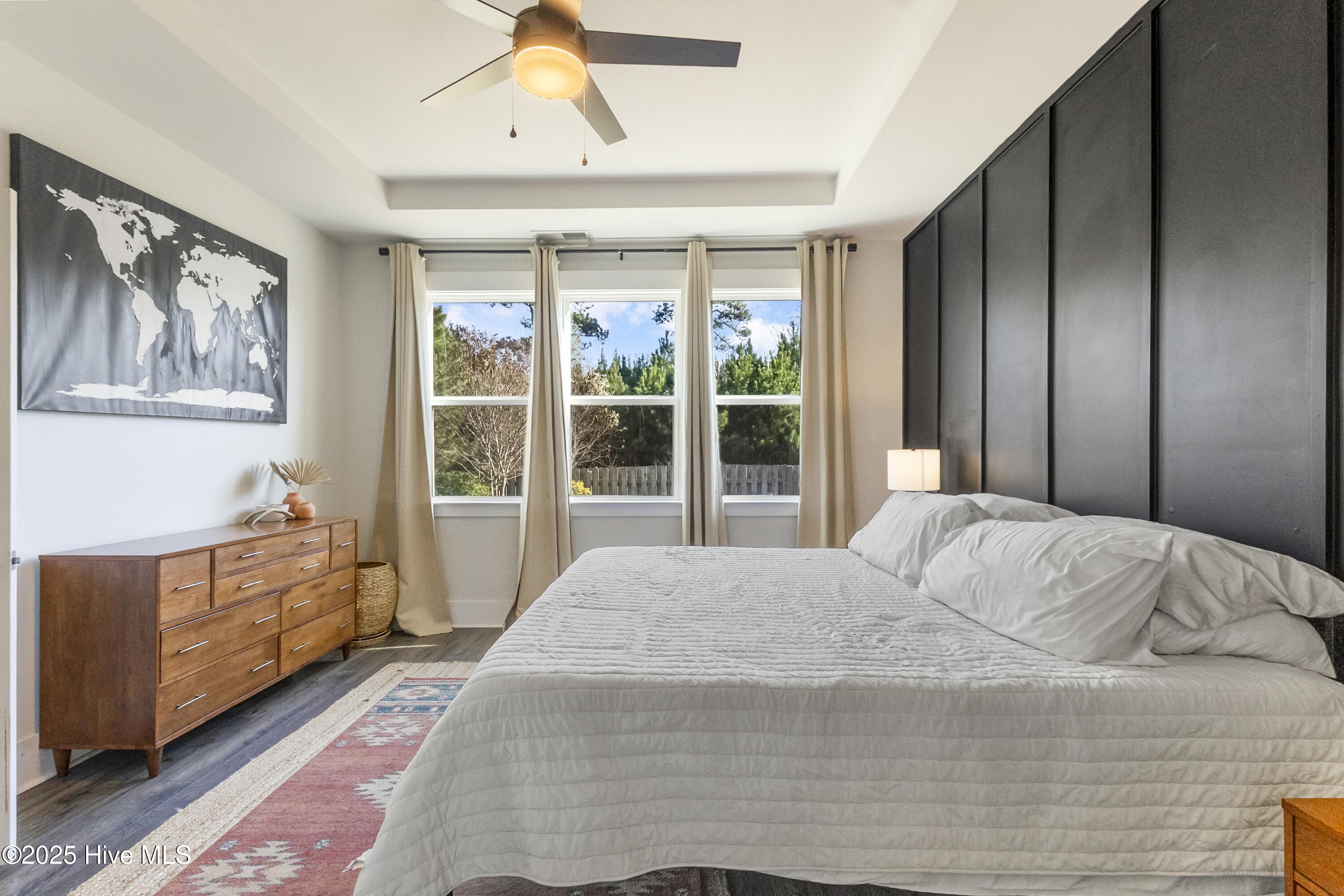 100545579 | Photo 24