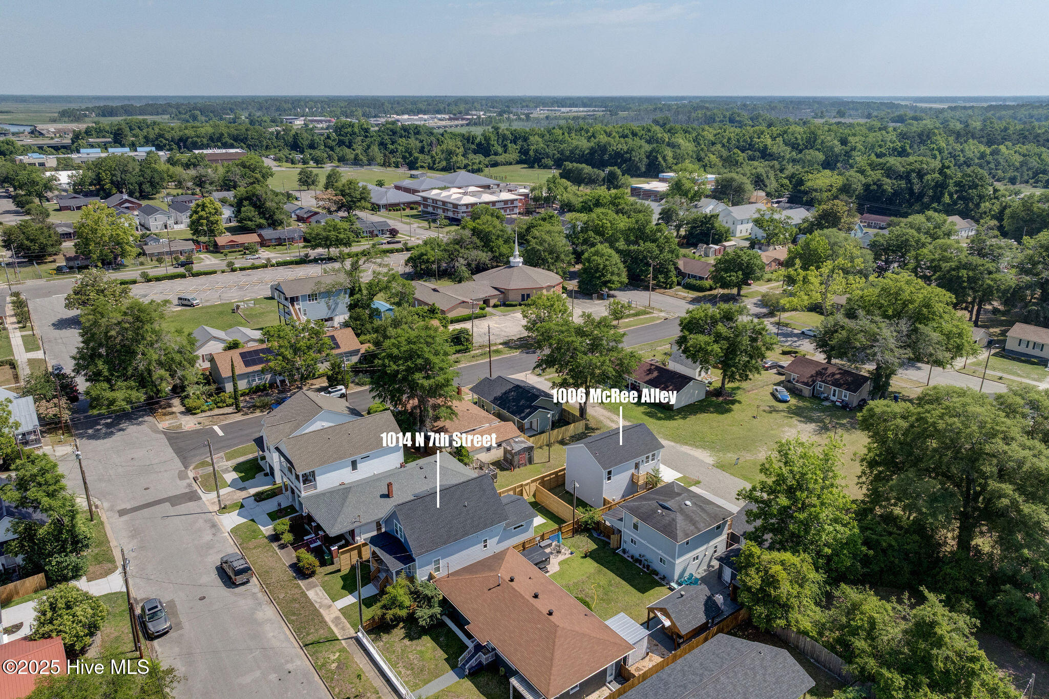 100521175 | Photo 48