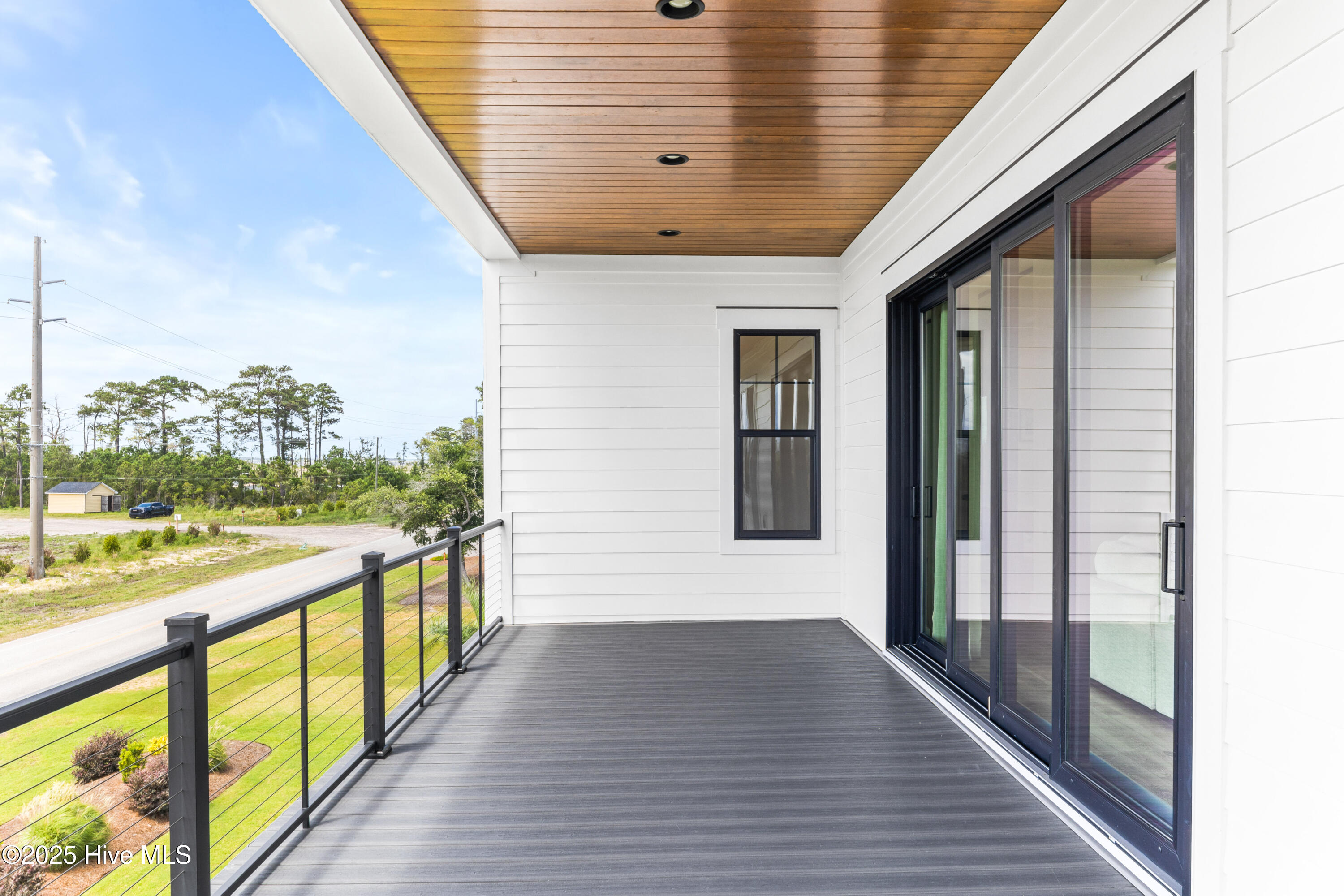 100534624 | Photo 60