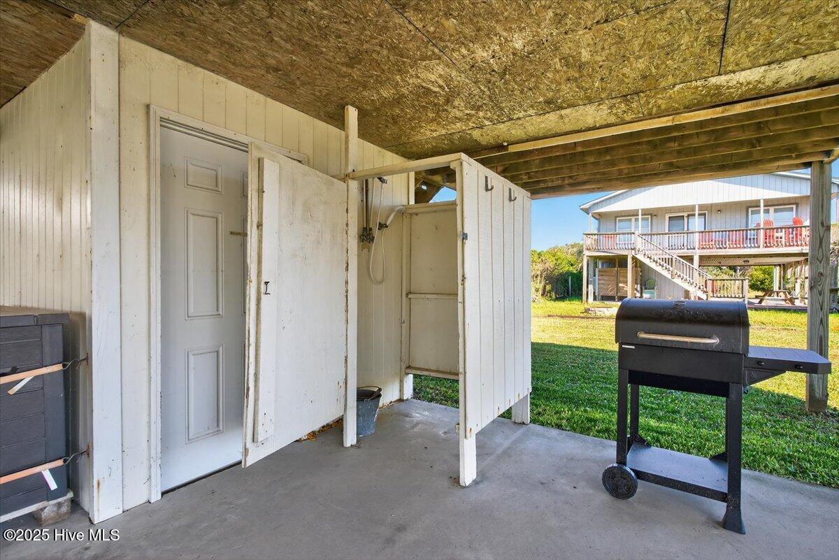 100536675 | Photo 34