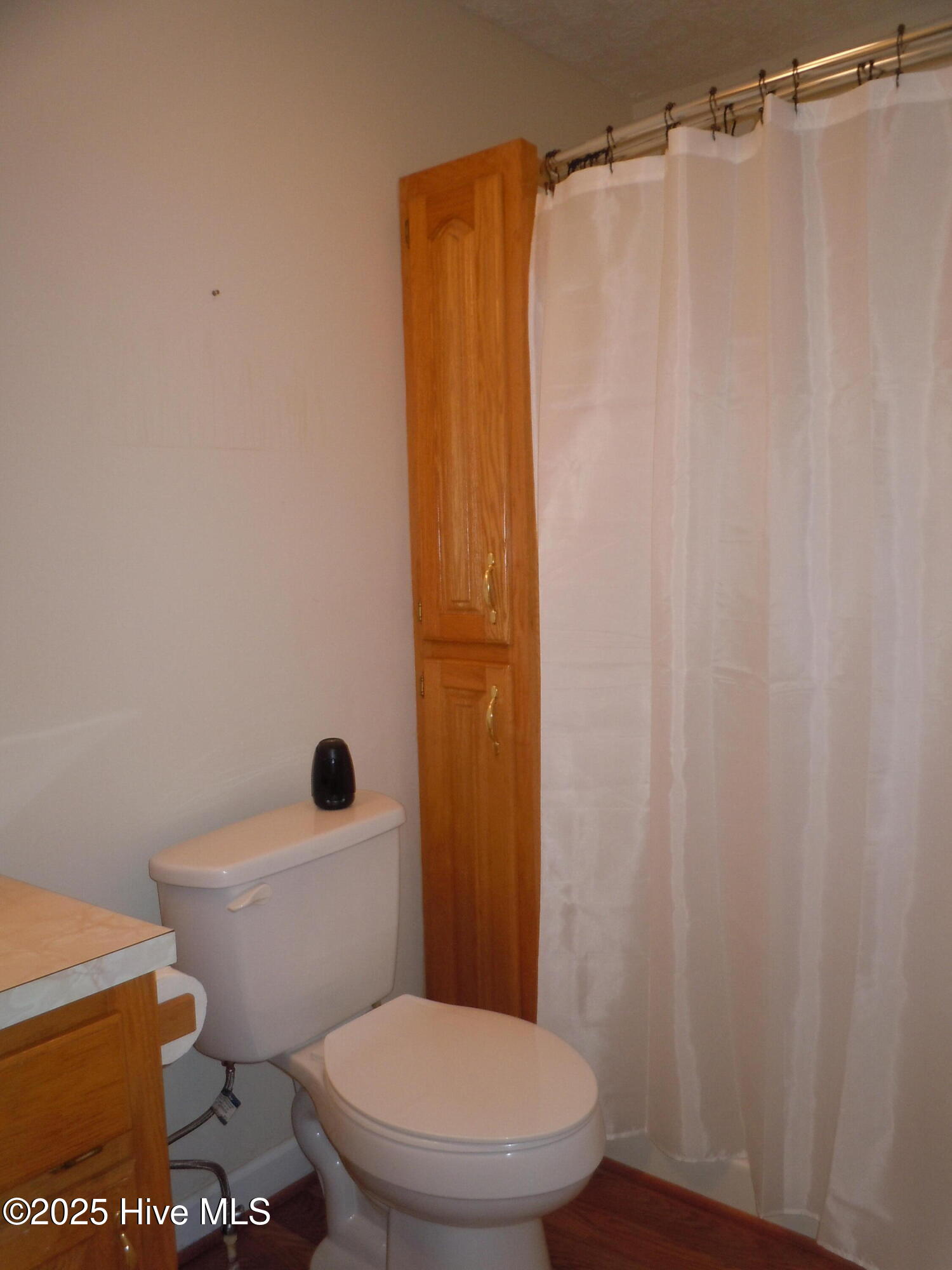 100528671 | Photo 28