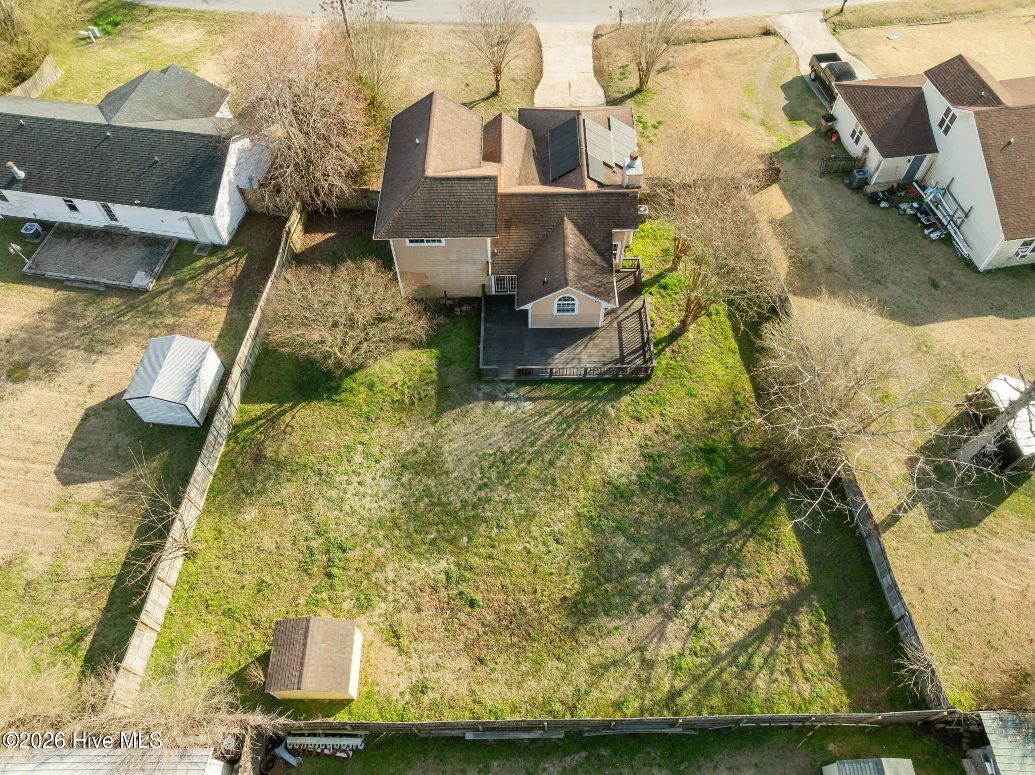 100558398 | Photo 26