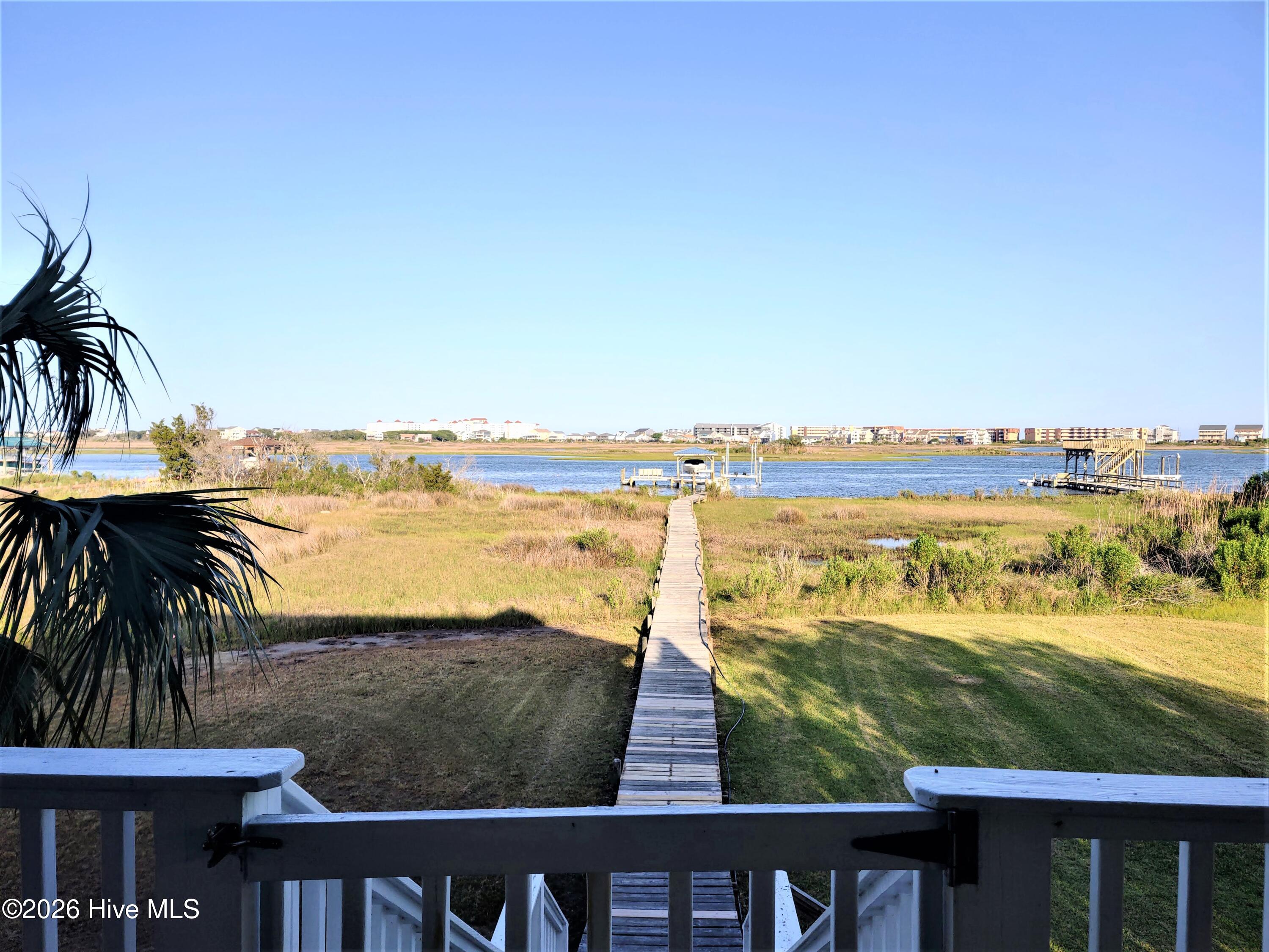 100553639 | Photo 21