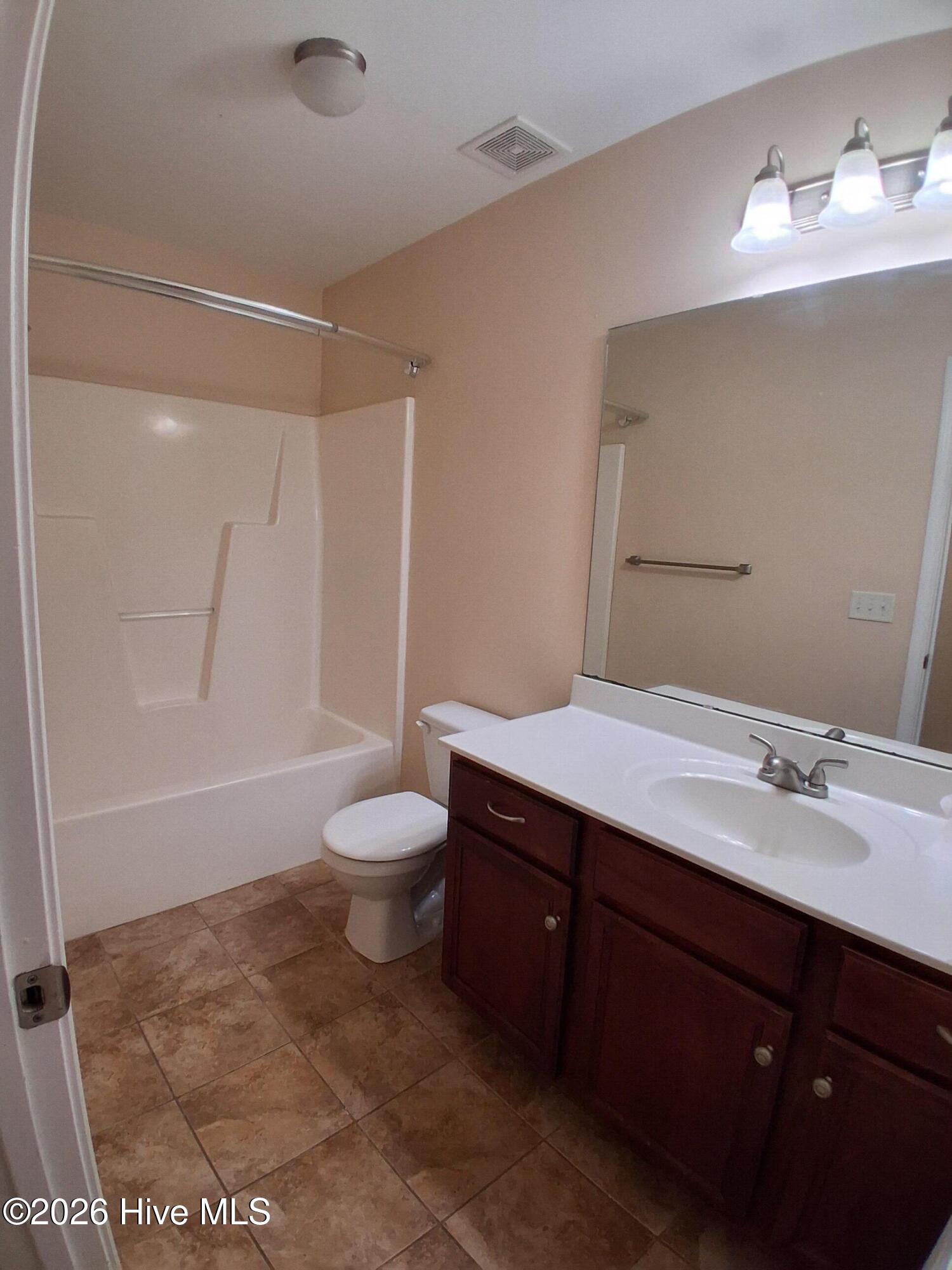 100504331 | Photo 37