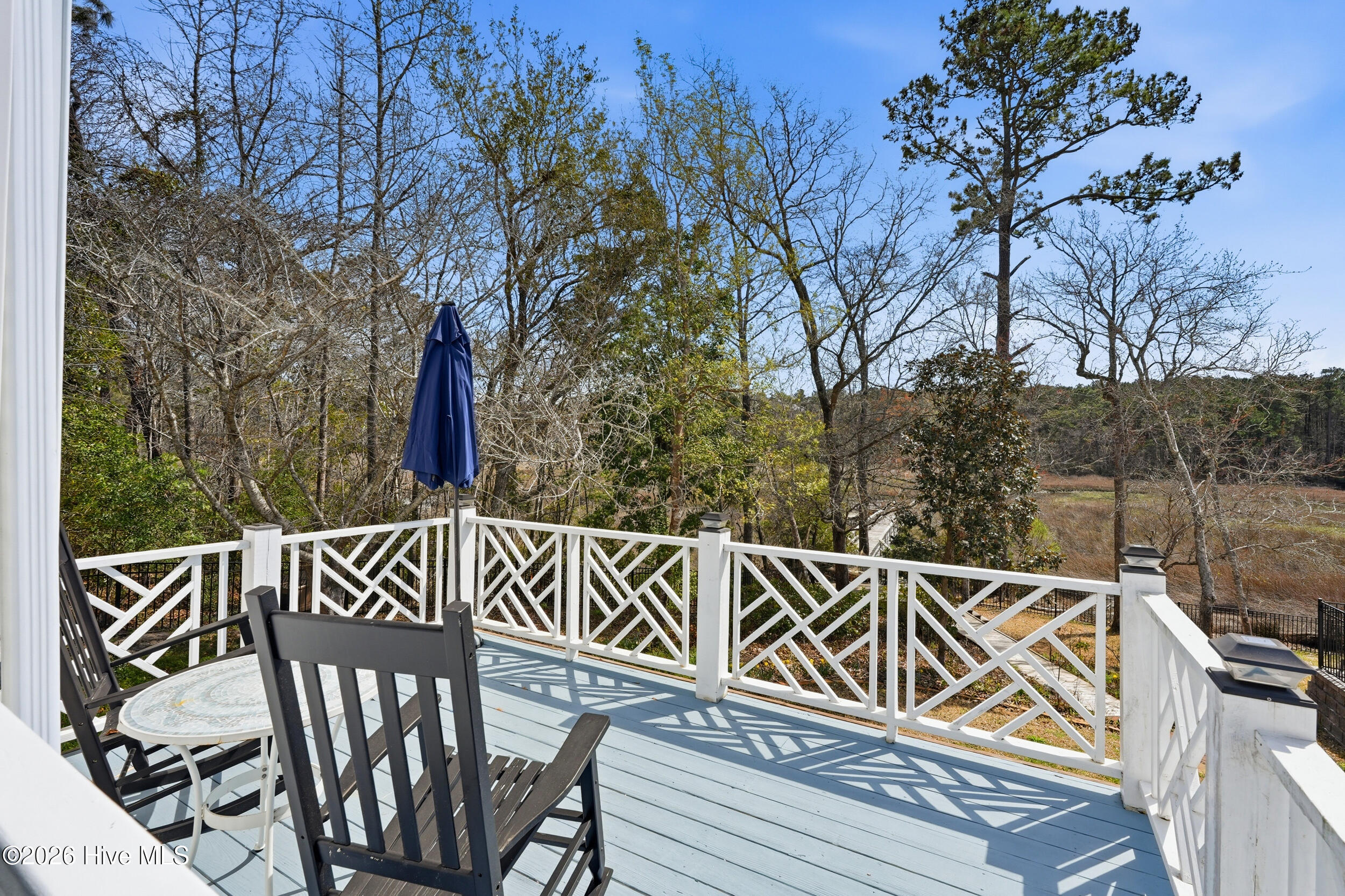 100559694 | Photo 52