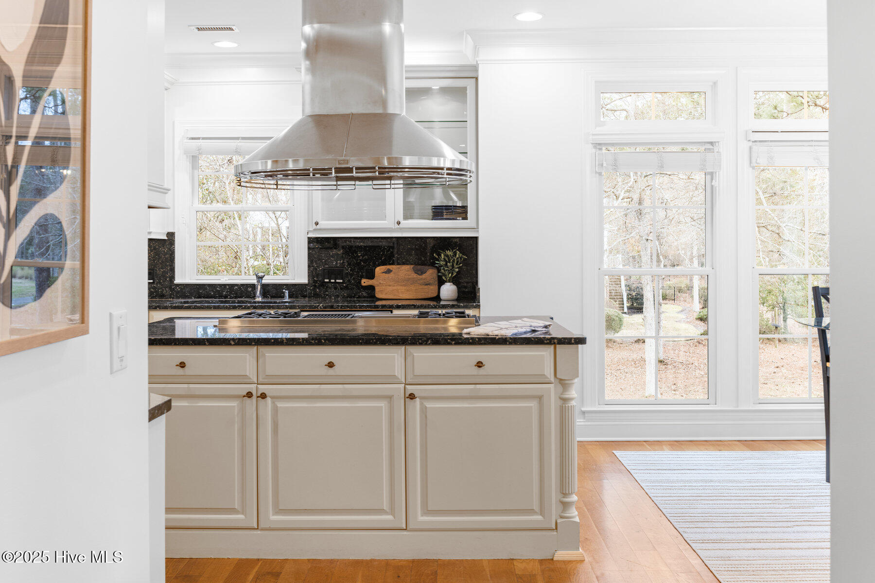 100544952 | Photo 24