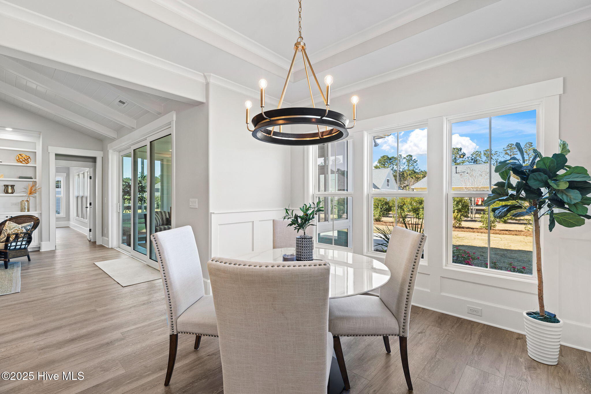 100522532 | Photo 27