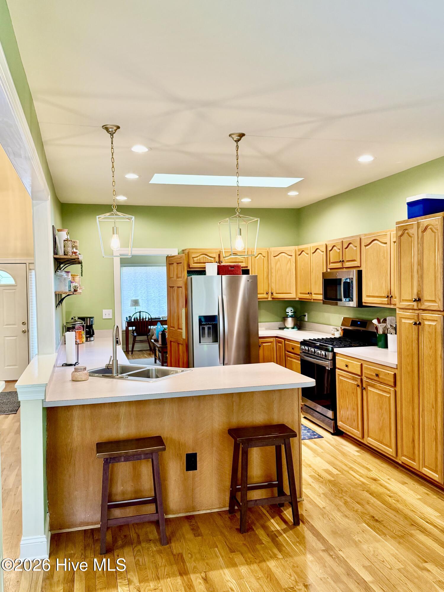 100565672 | Photo 10