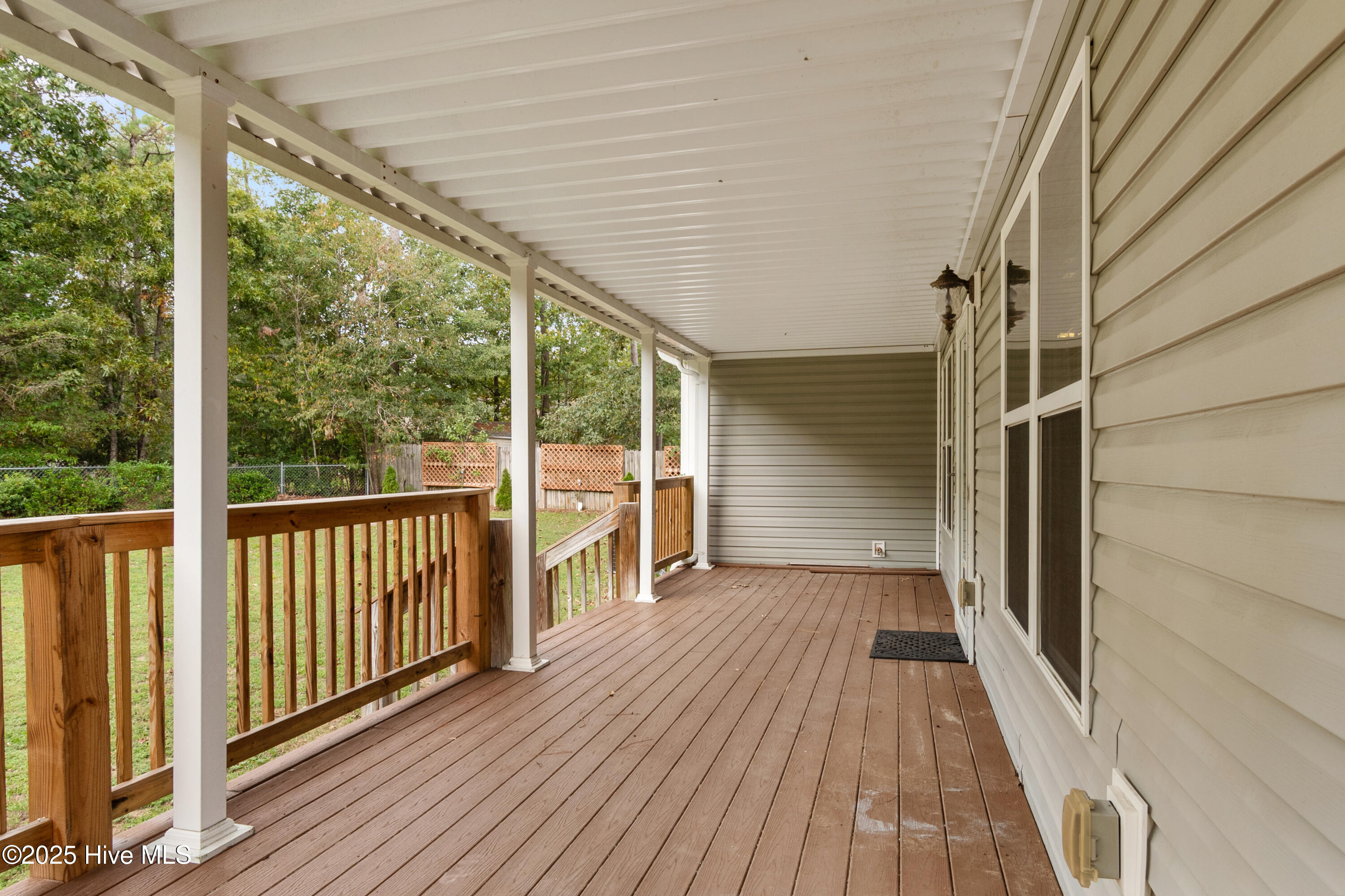 100532491 | Photo 39