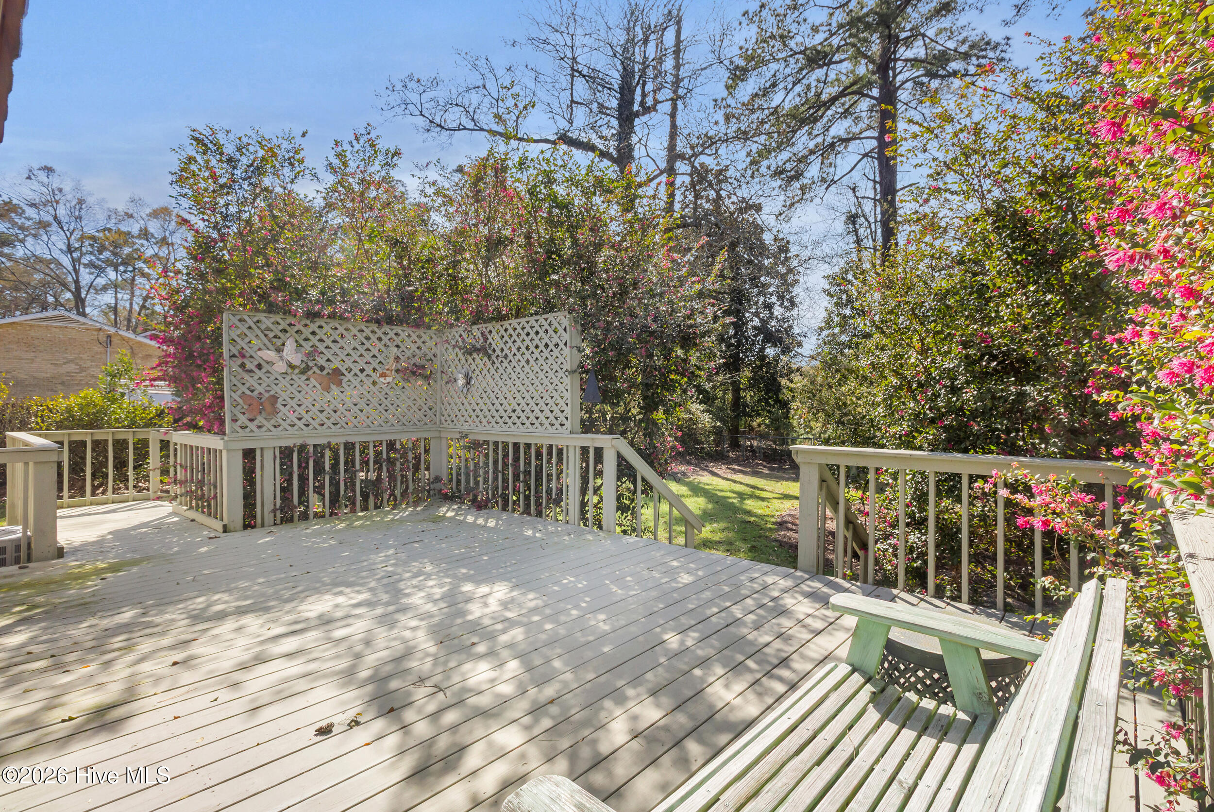 609 Edgehill Road,Trent Woods