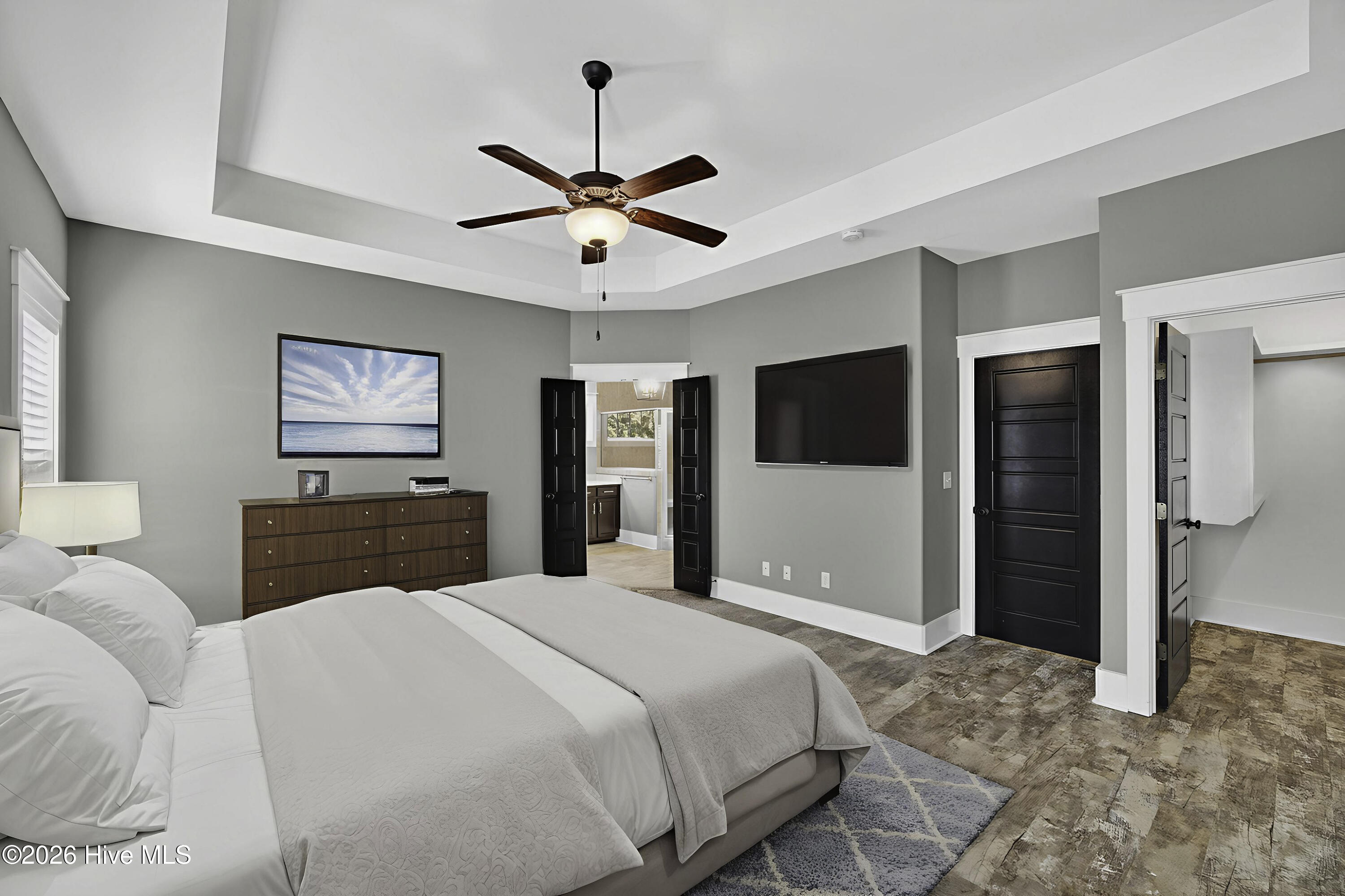 100555140 | Photo 28