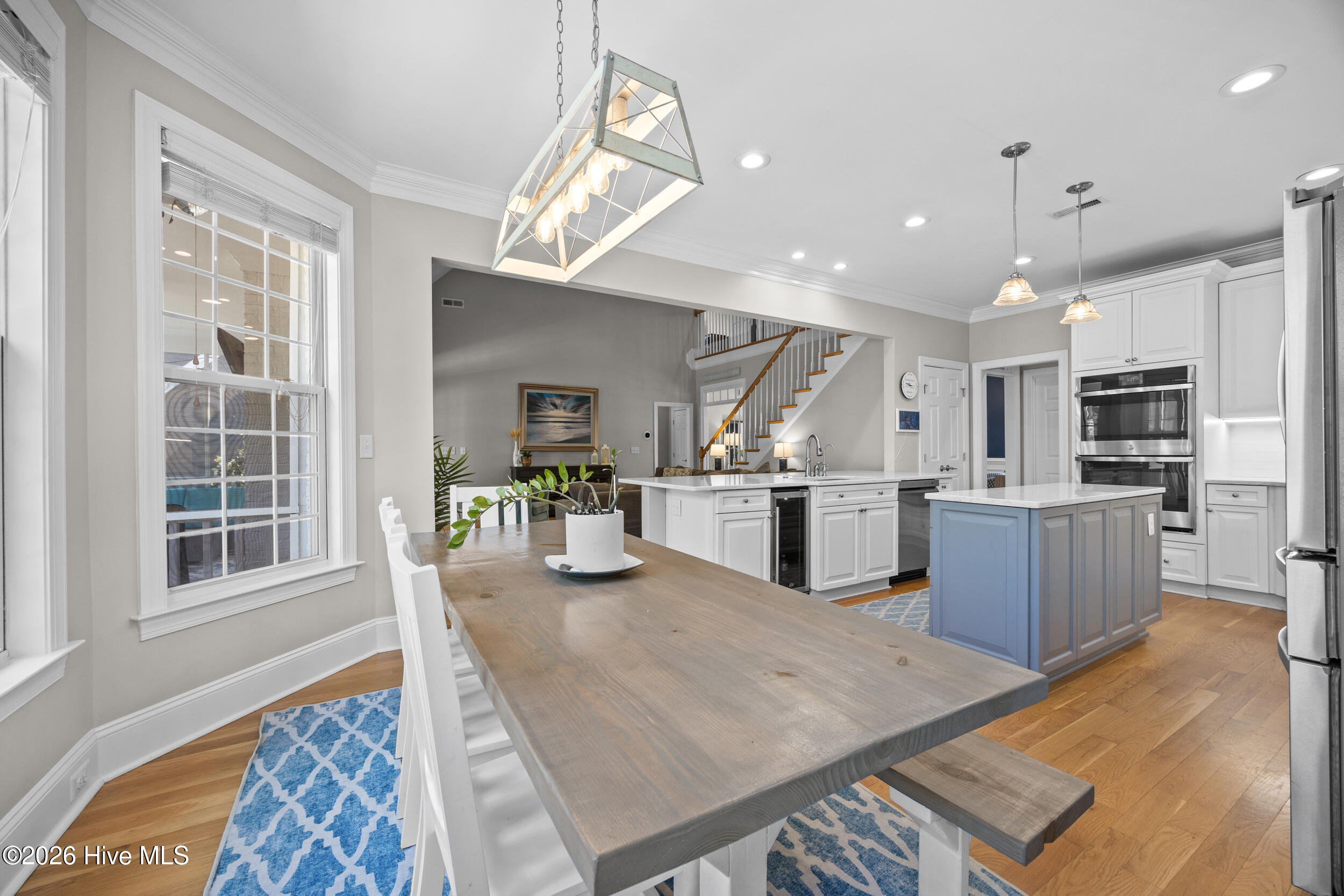 100565771 | Photo 22