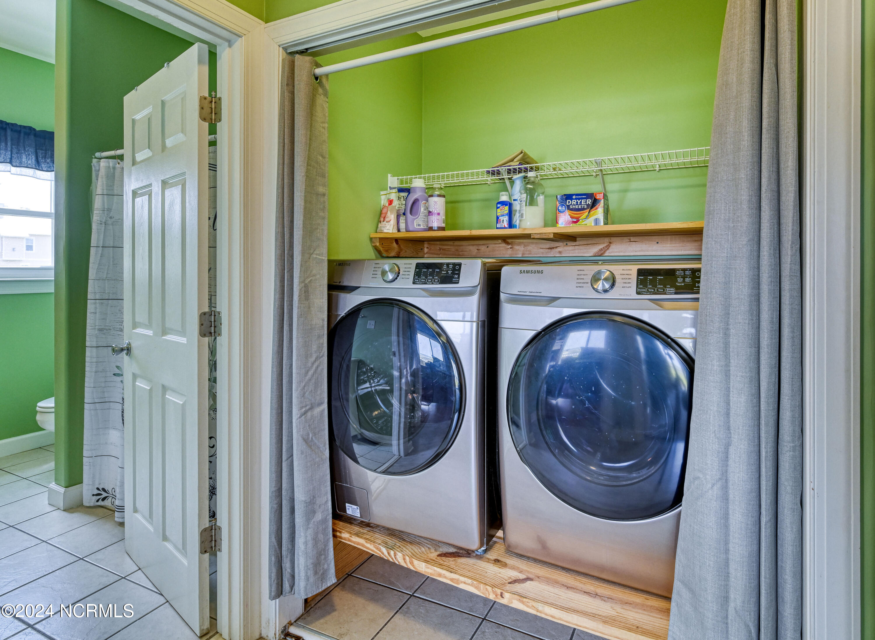 100500754 | Photo 47