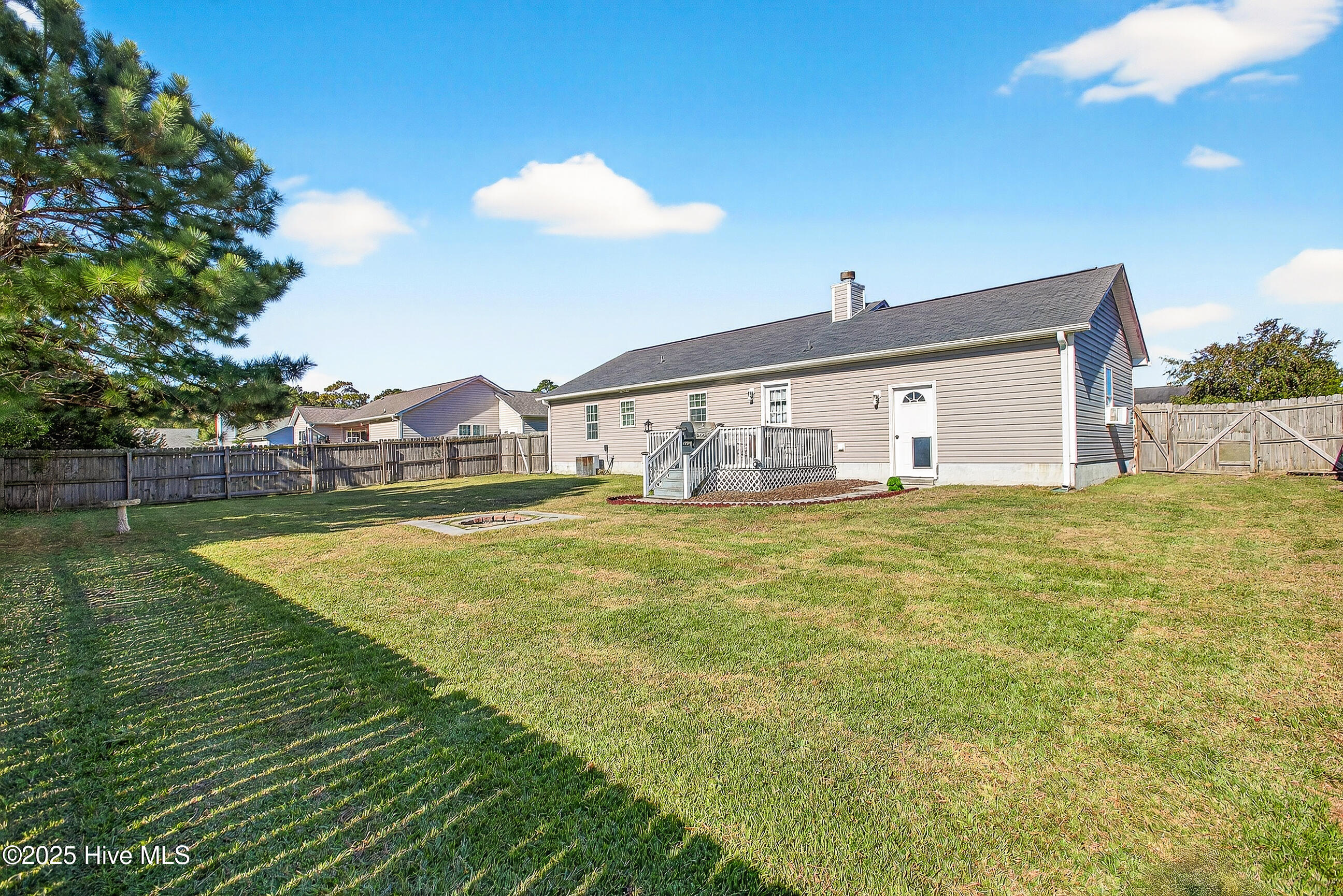 100541753 | Photo 27