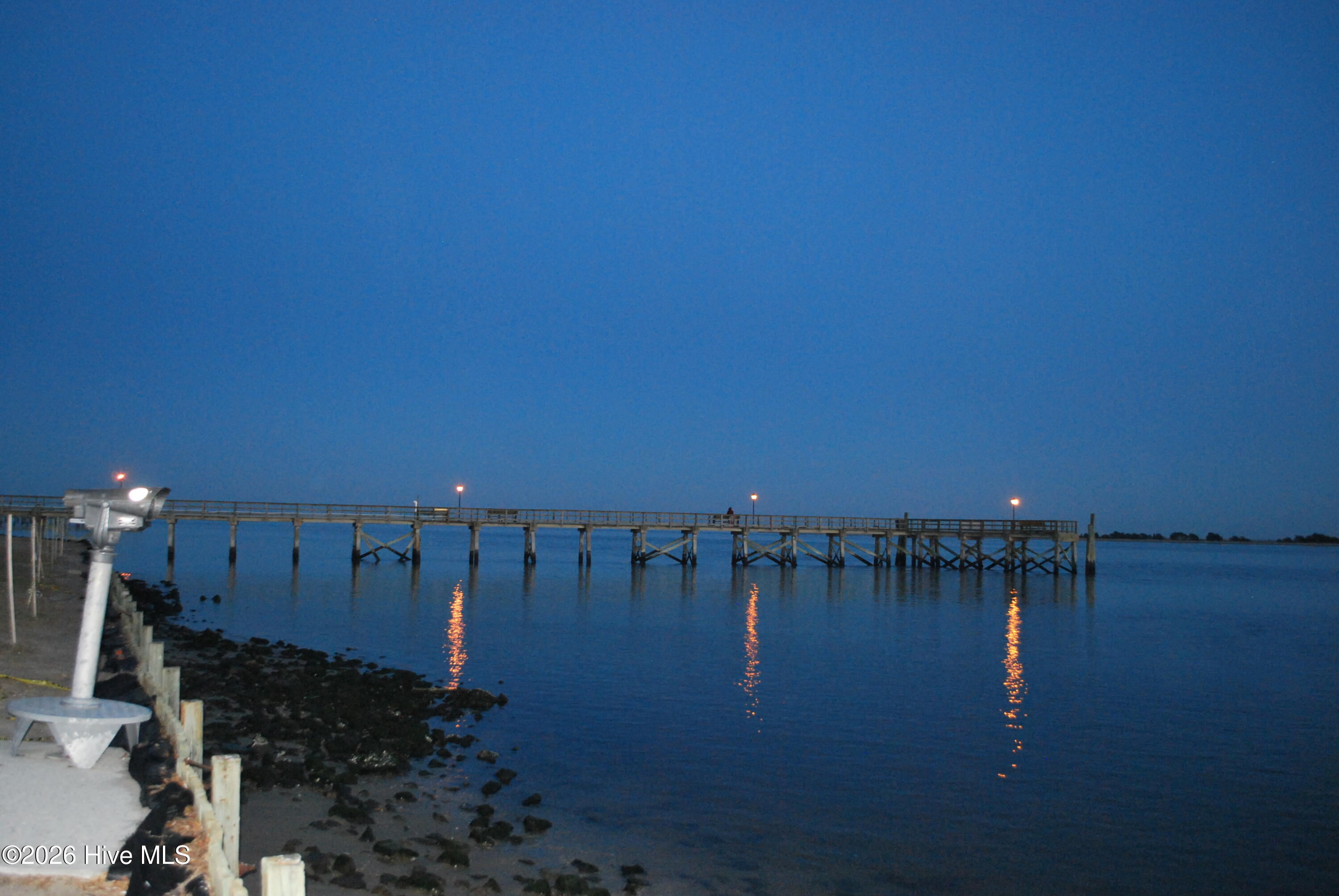 100547718 | Photo 43