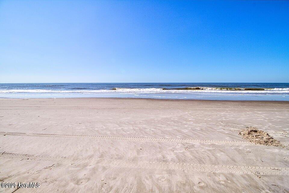 100523896 | Photo 68