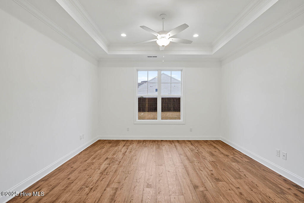 100471796 | Photo 18