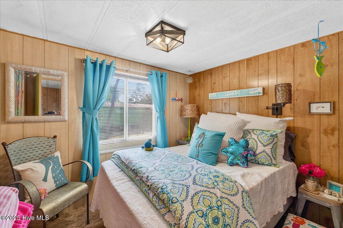 100529592 | Photo 22