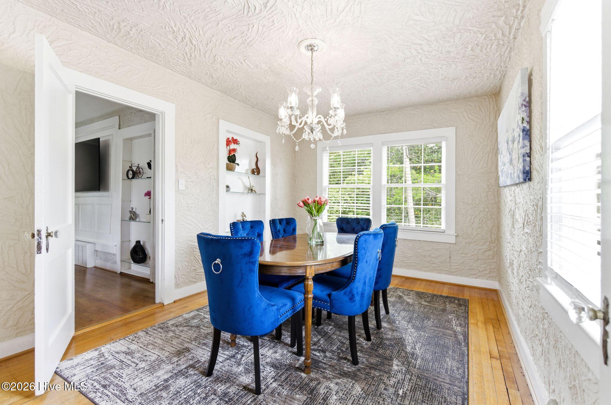 100565757 | Photo 15