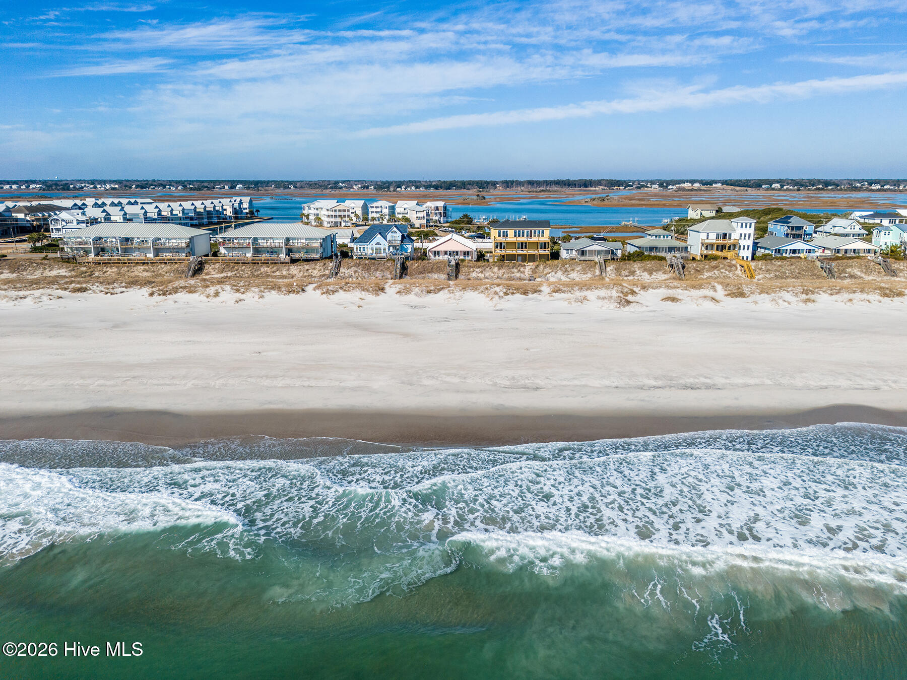 100548682 | Photo 50