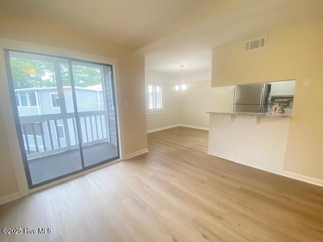 100564428 | Photo 22