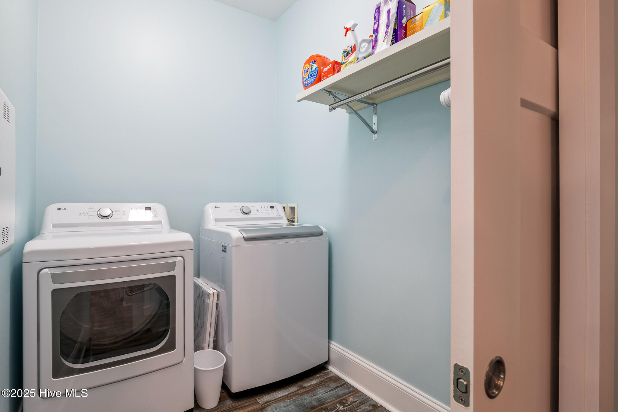 100522924 | Photo 19