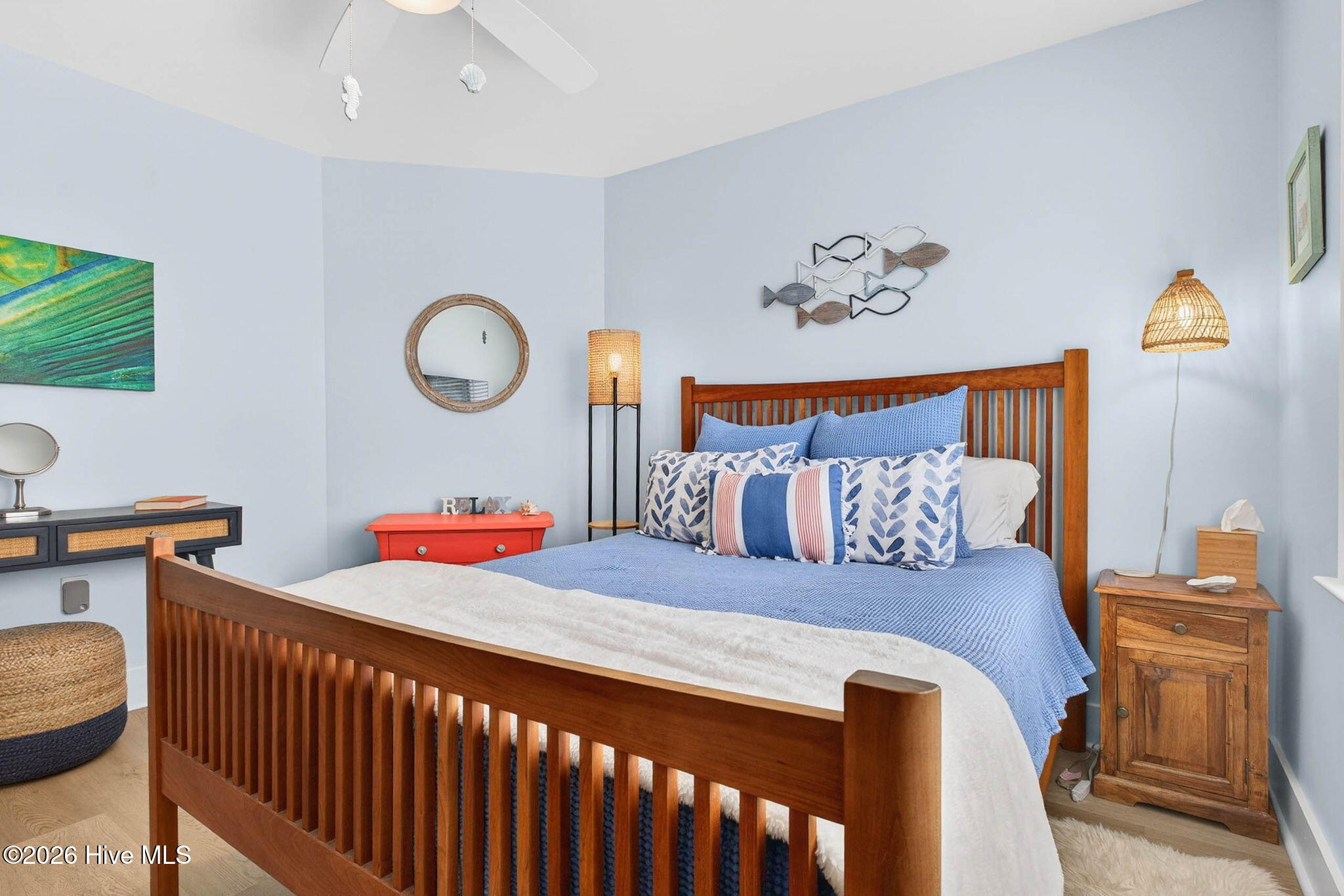 100564784 | Photo 31