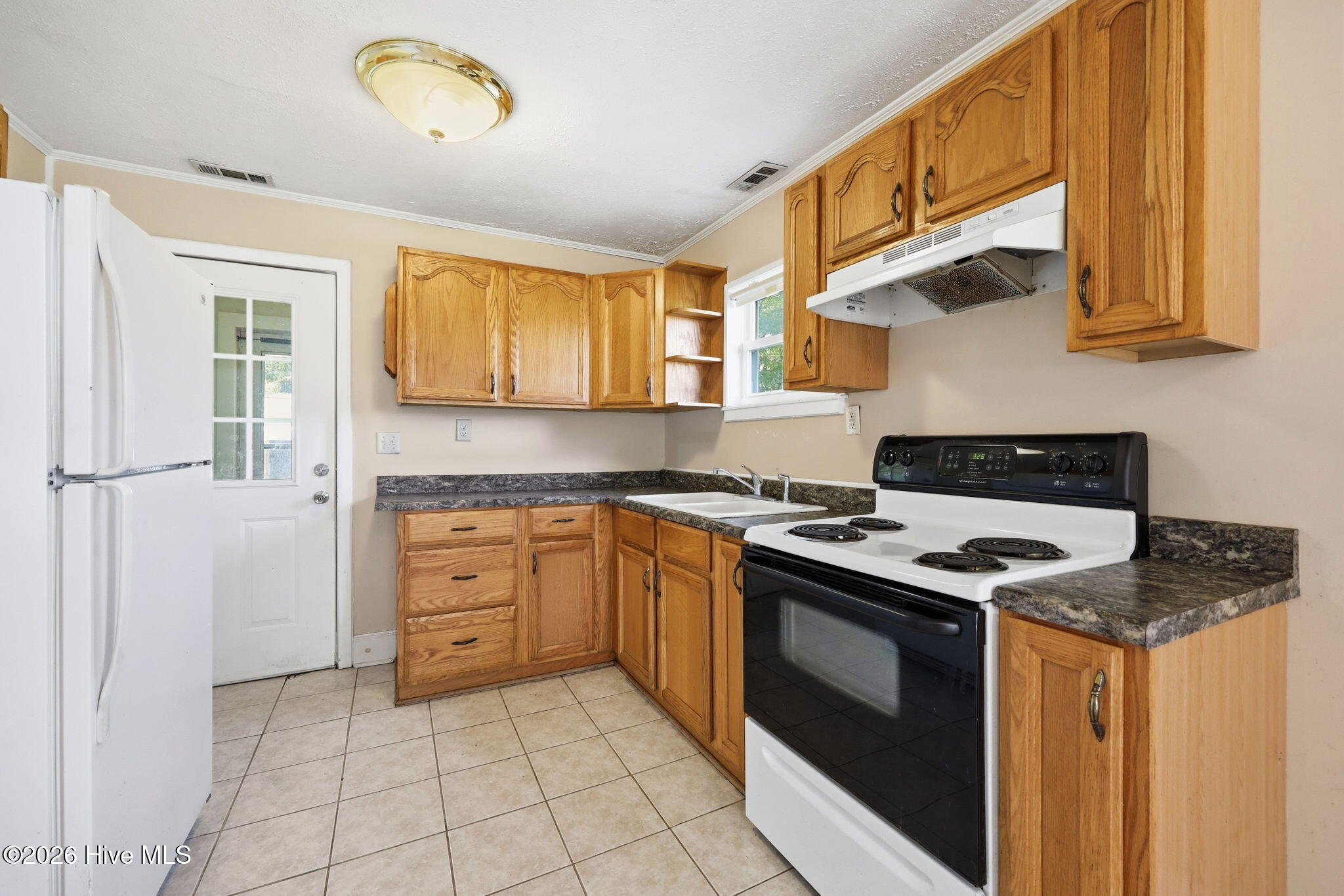 5250 Business Drive,Newport