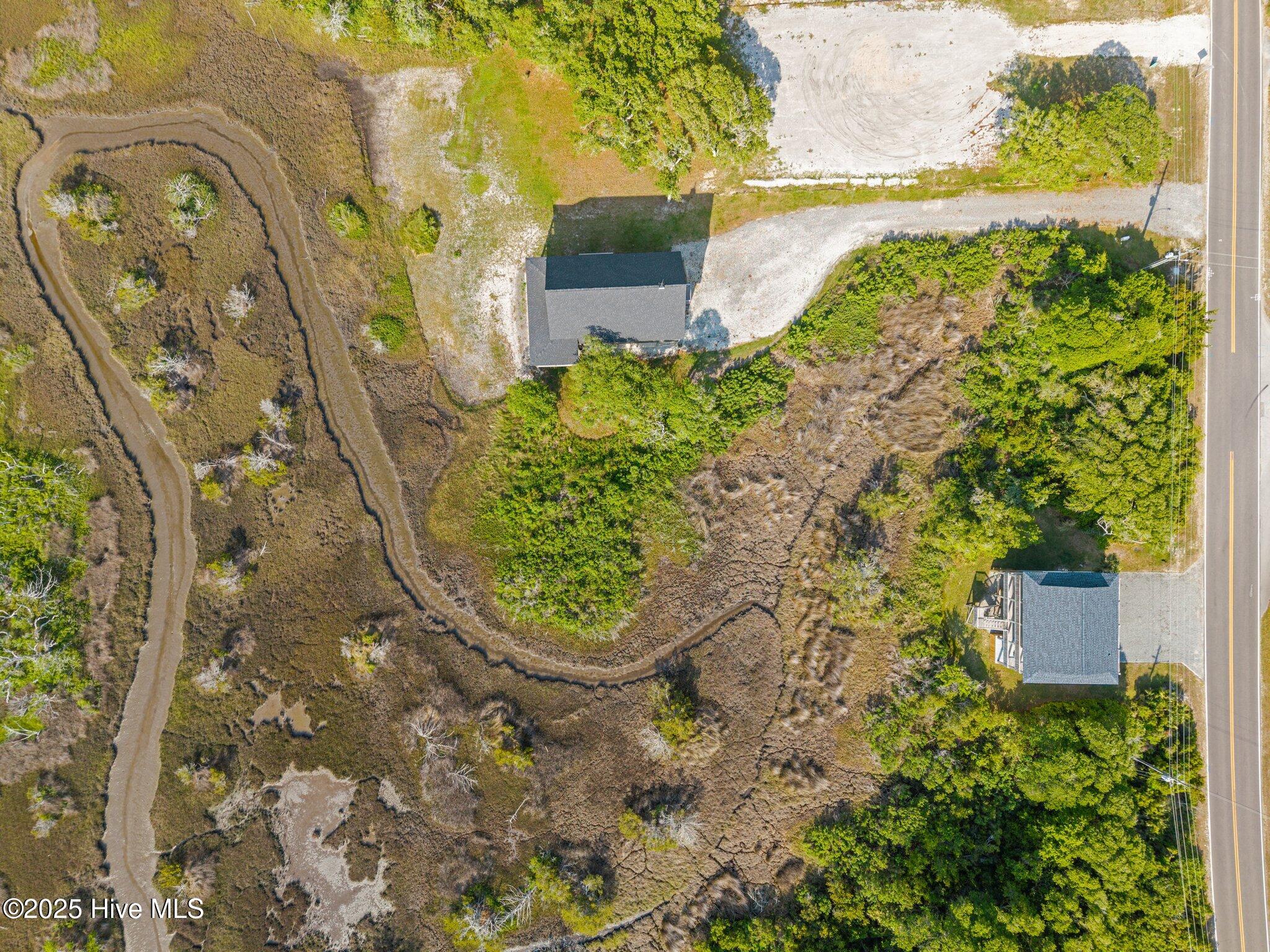 100502194 | Photo 11