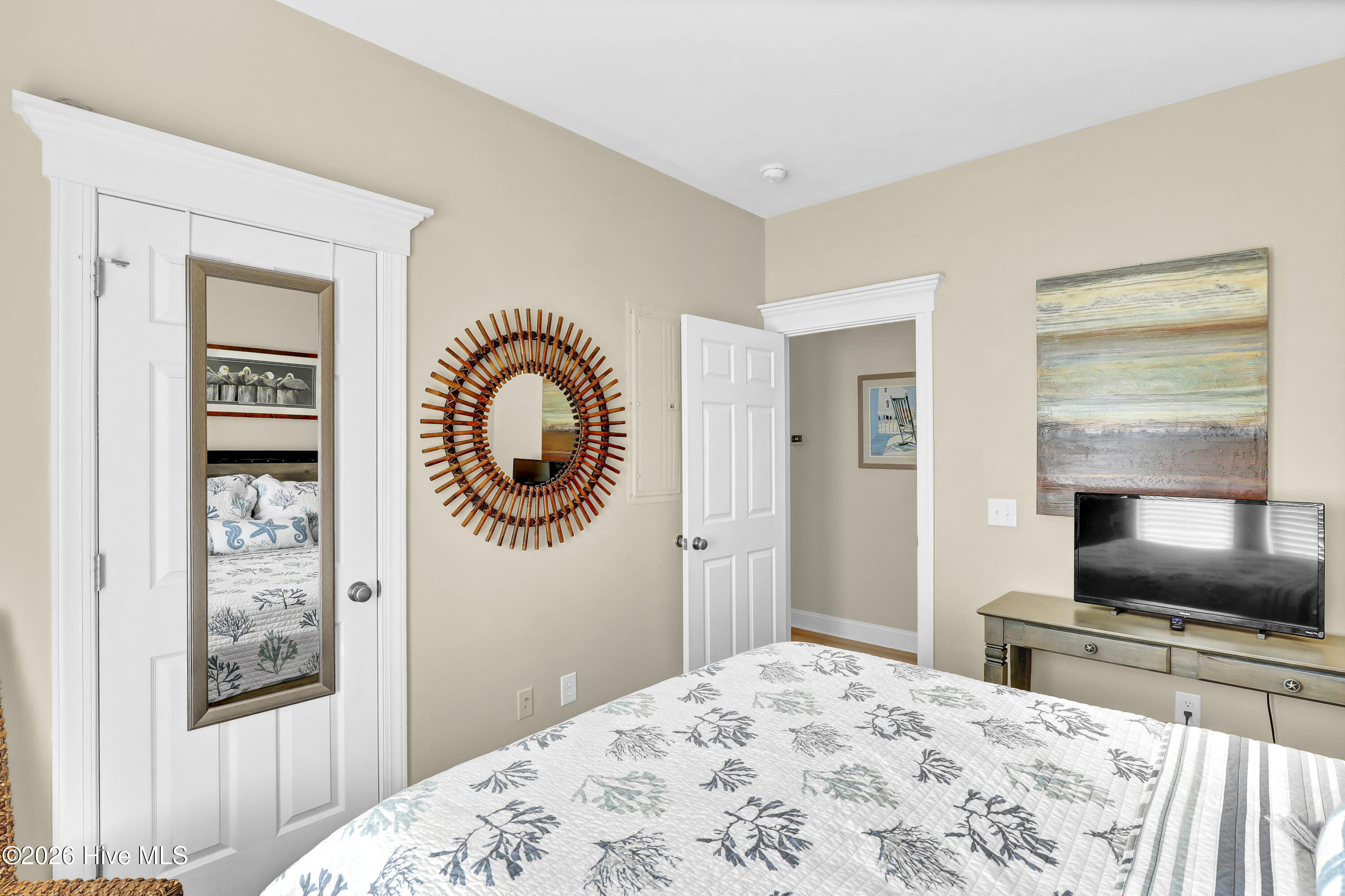 100556575 | Photo 26