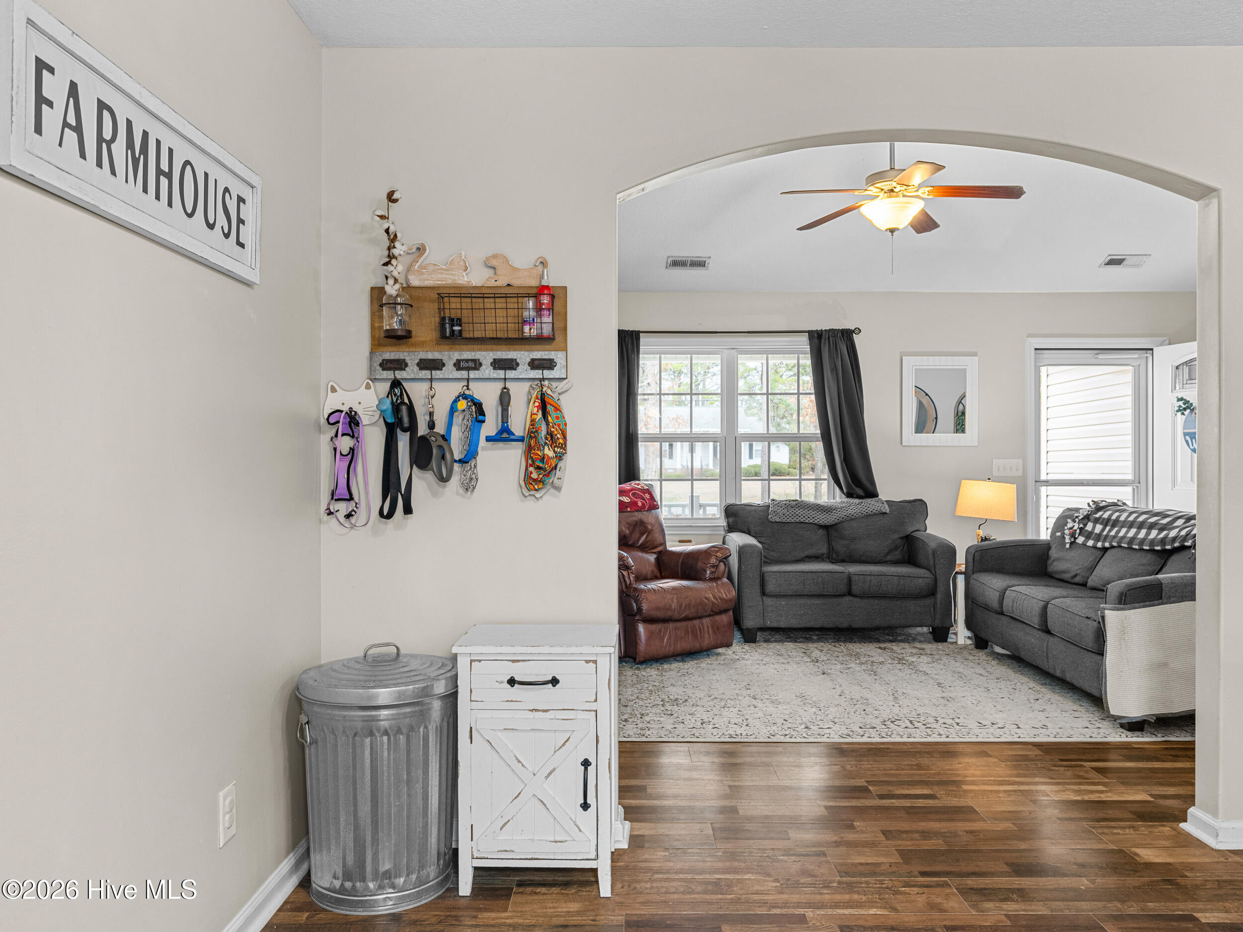 100558064 | Photo 13