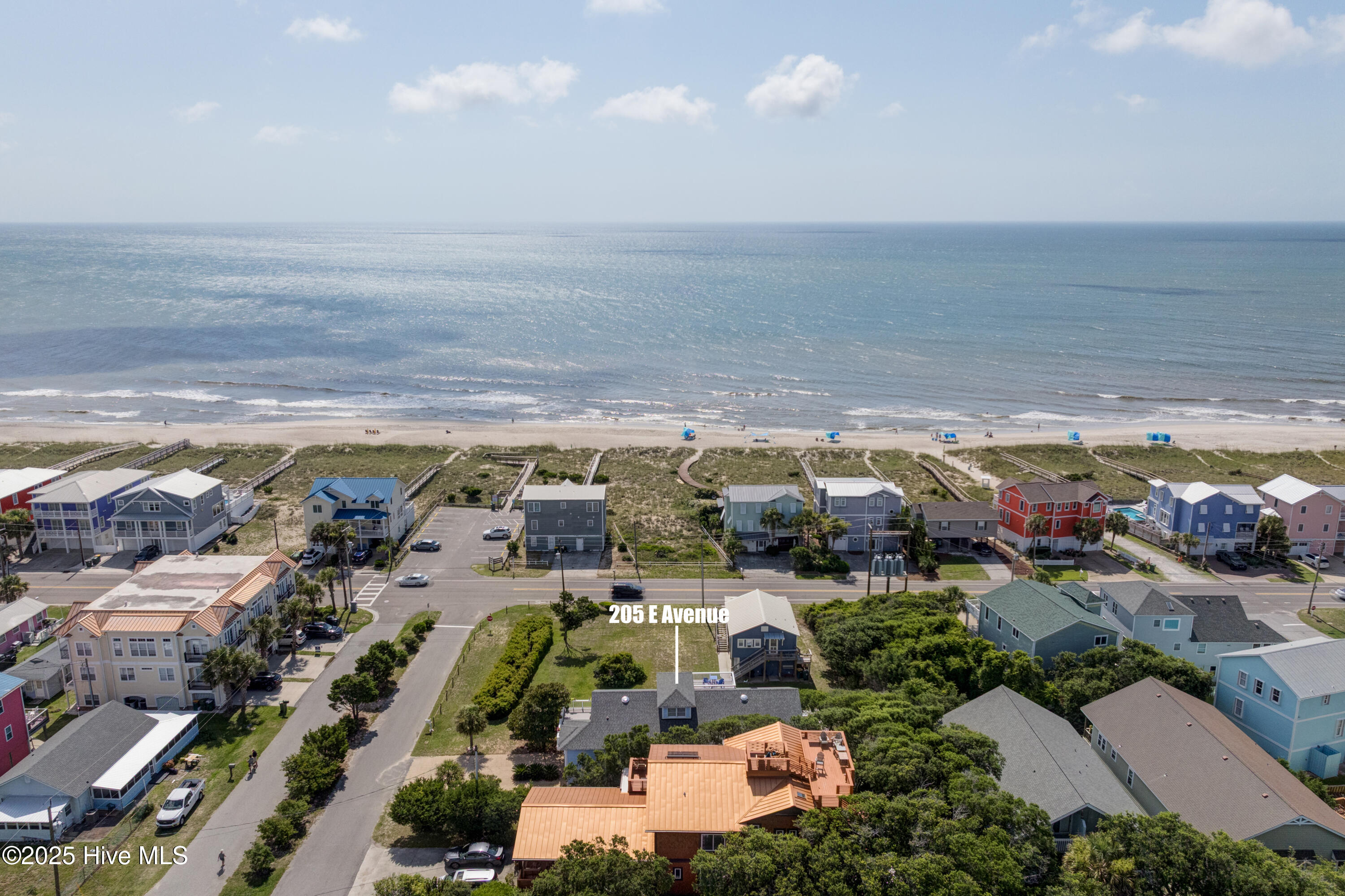 100515137 | Photo 58