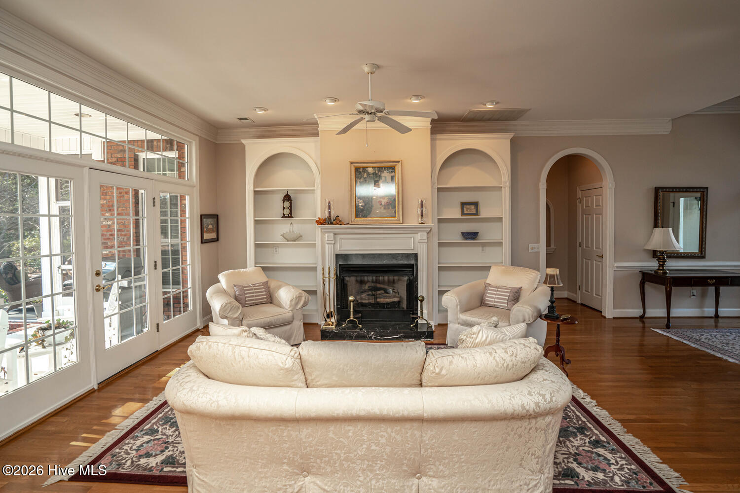 100551245 | Photo 12