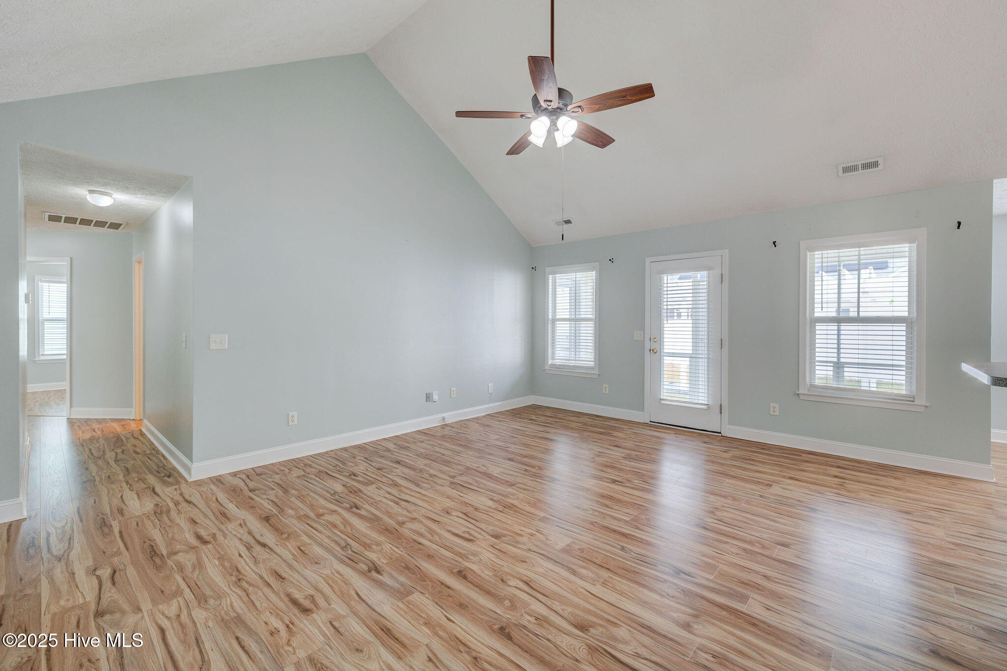 719 Saint Vincent Drive, Wilmington, NC 28412 – photo 12: 719StVincentDrive-19