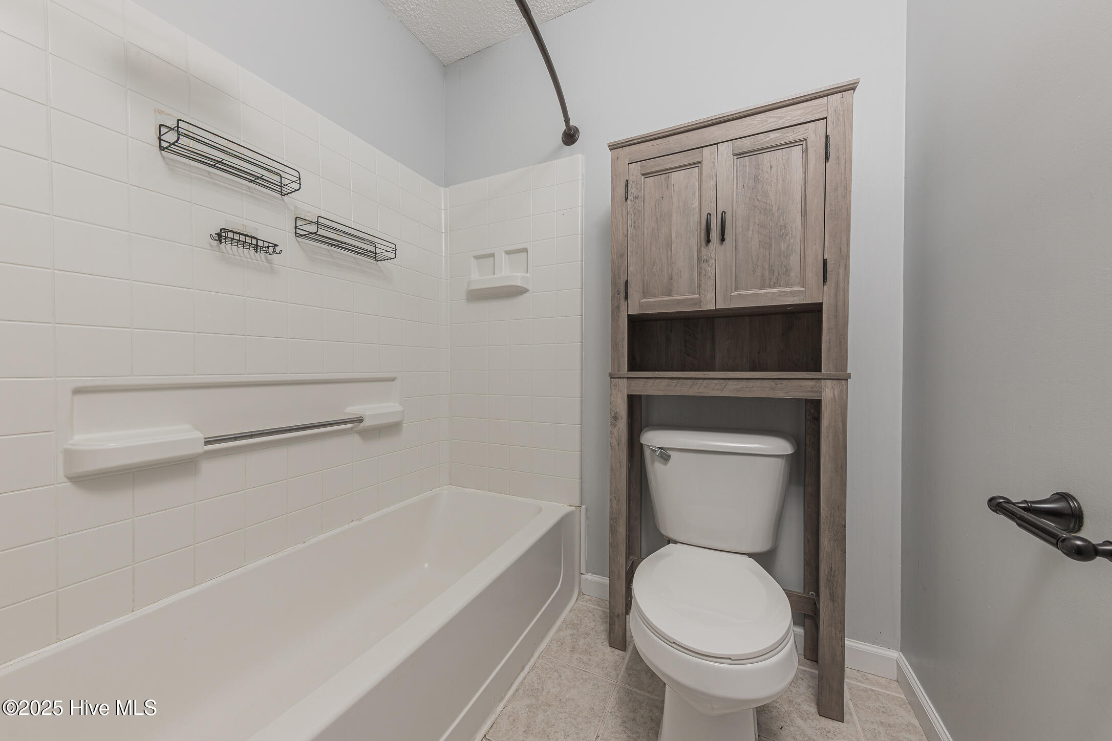 100537382 | Photo 18