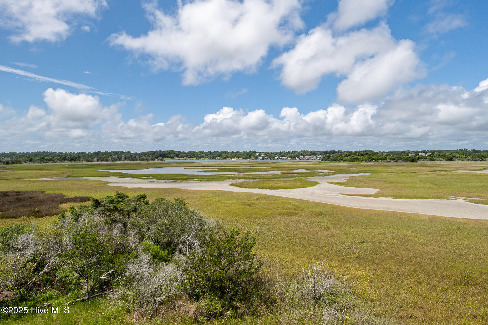 100515764 | Photo 43