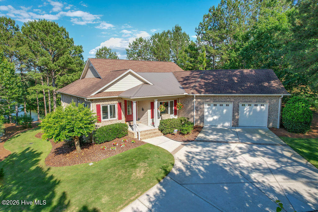 210 Beths, West End, North Carolina, 3 Bedrooms Bedrooms, 10 Rooms Rooms,4 BathroomsBathrooms,Single family residence,For sale,Beths,100579763 210 Beths, West End, North Carolina, 3 Bedrooms Bedrooms, 10 Rooms Rooms,4 BathroomsBathrooms,Single family residence,For sale,Beths,100579763