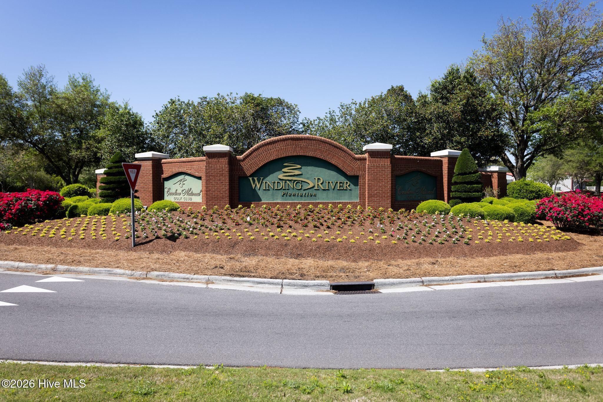 1463 Pinecroft Lane SE, Bolivia, NC, 28422