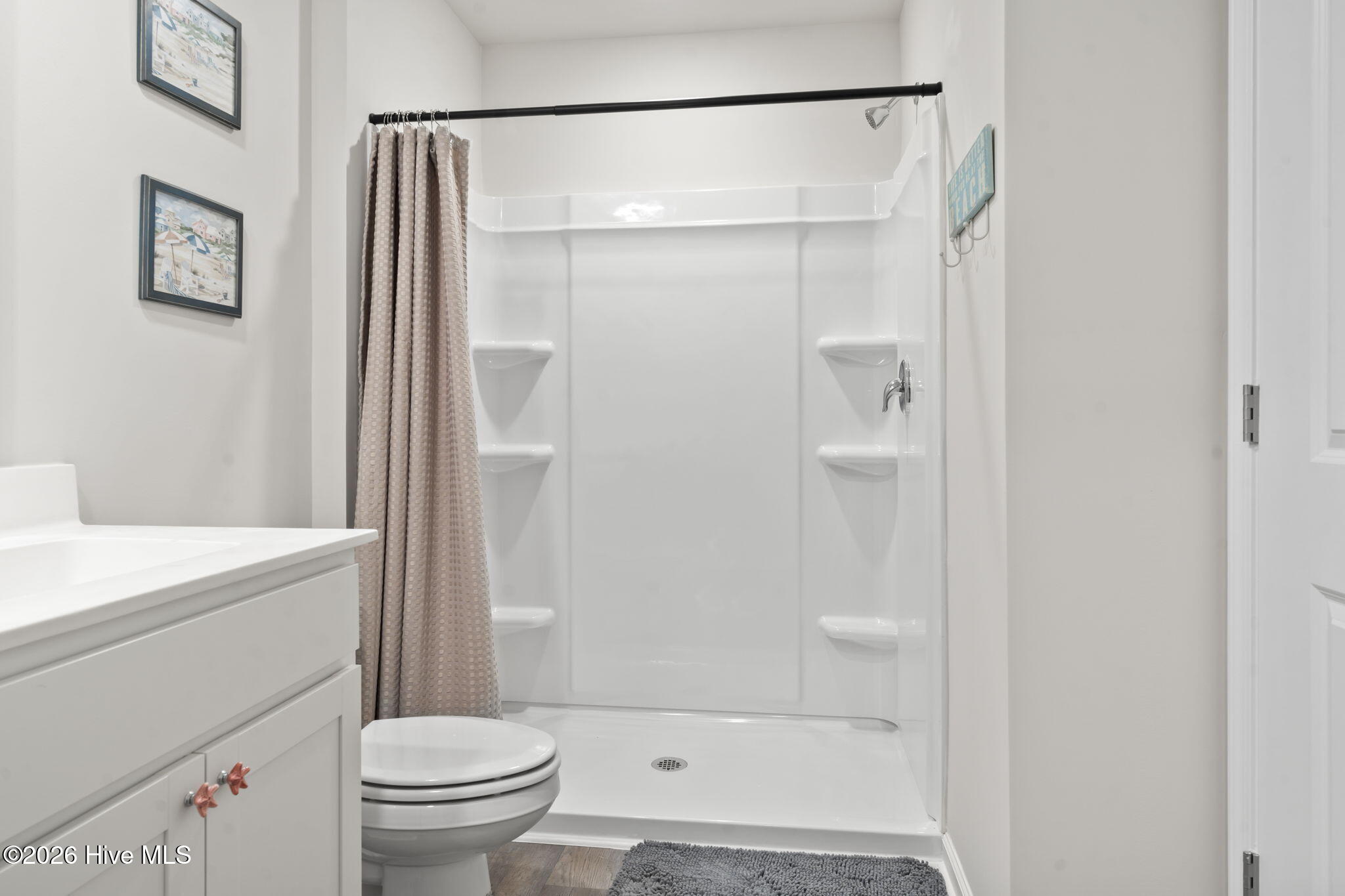 100547416 | Photo 15