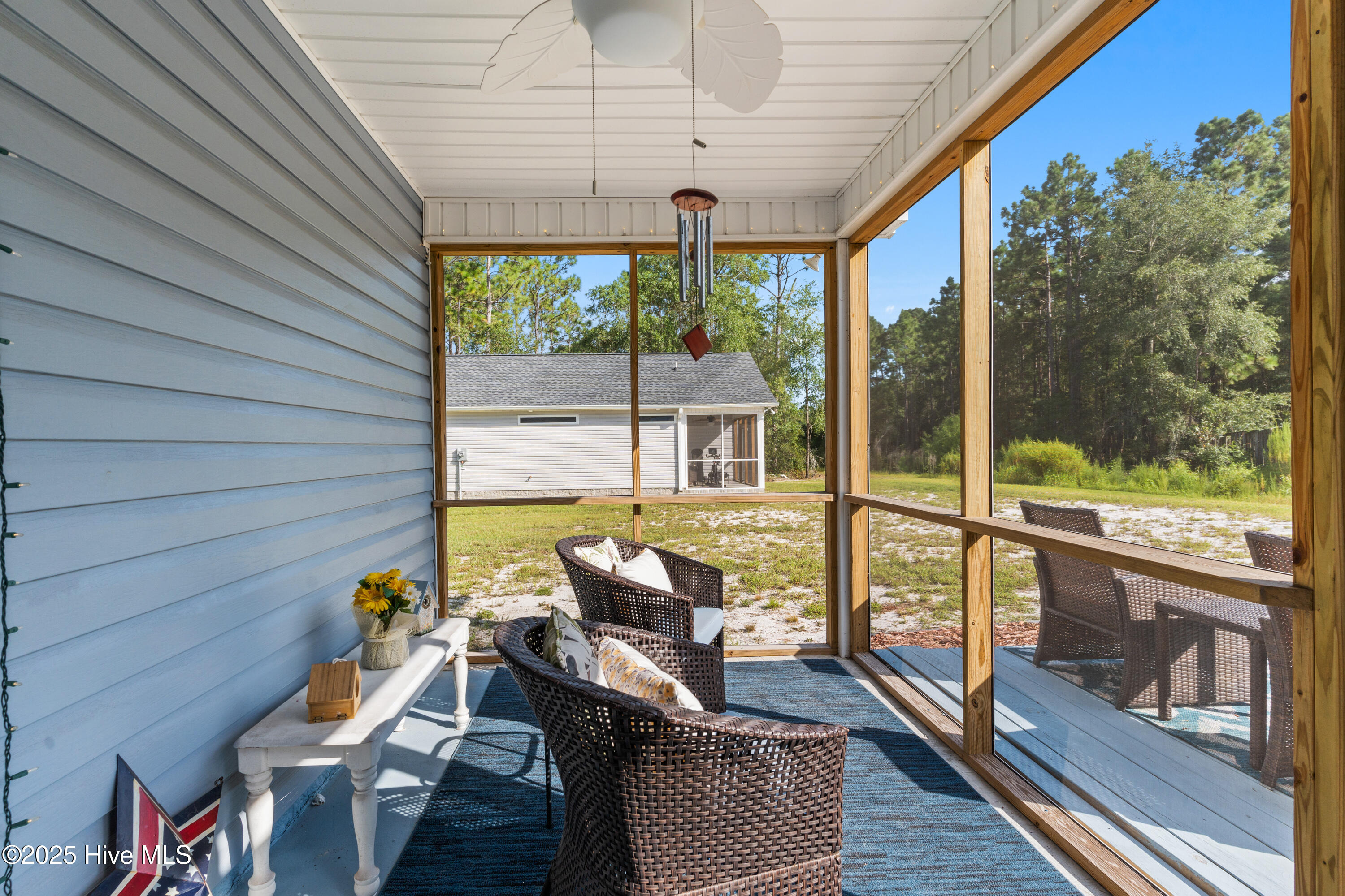 100527918 | Photo 28