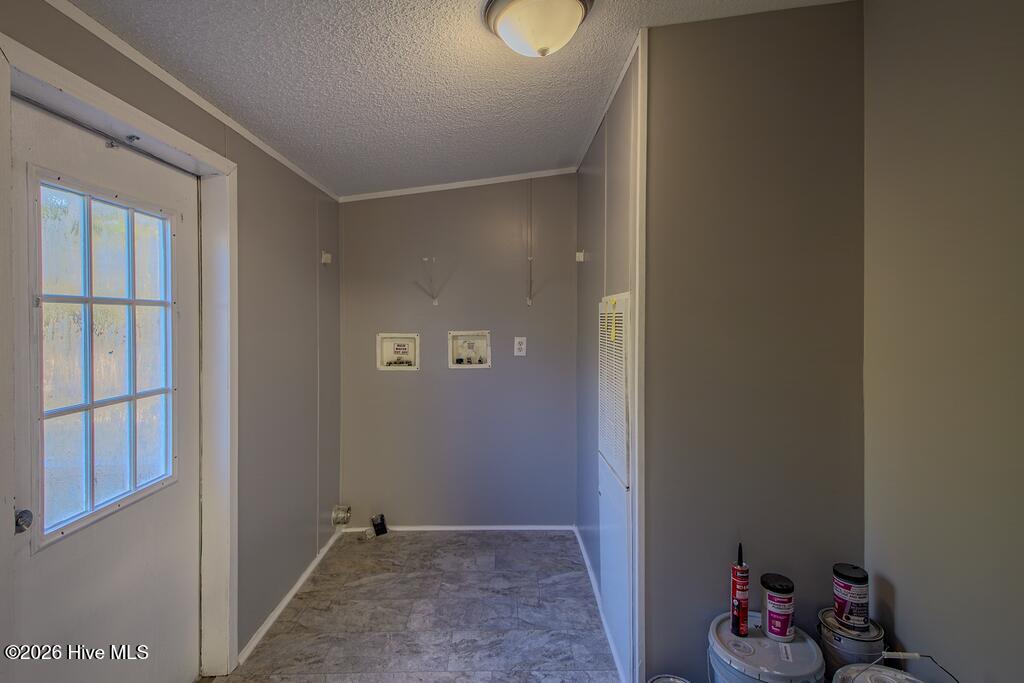 100560483 | Photo 19