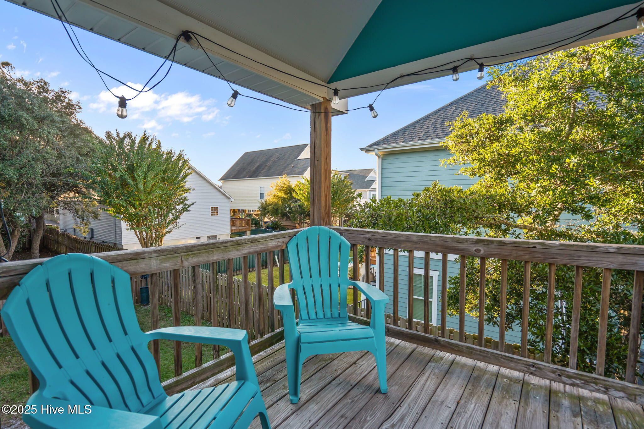 100537146 | Photo 43