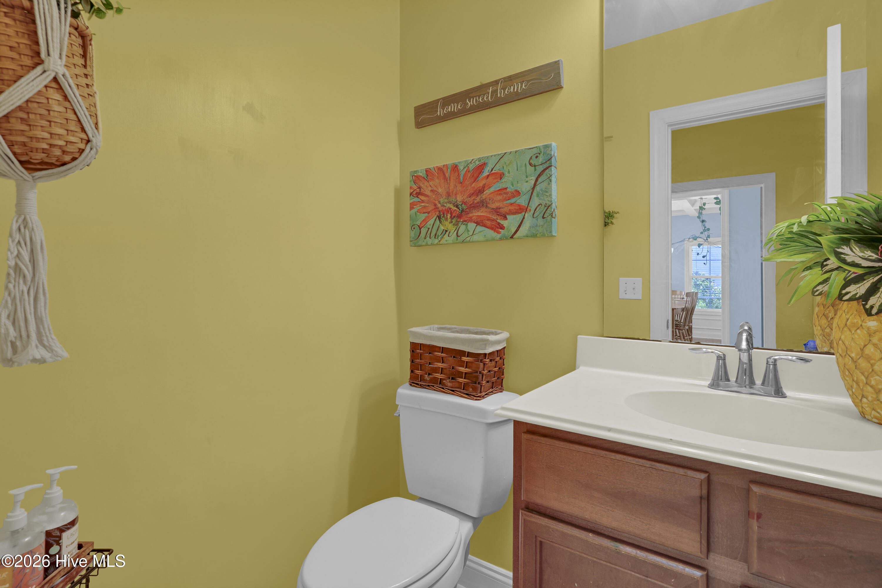 100565660 | Photo 18