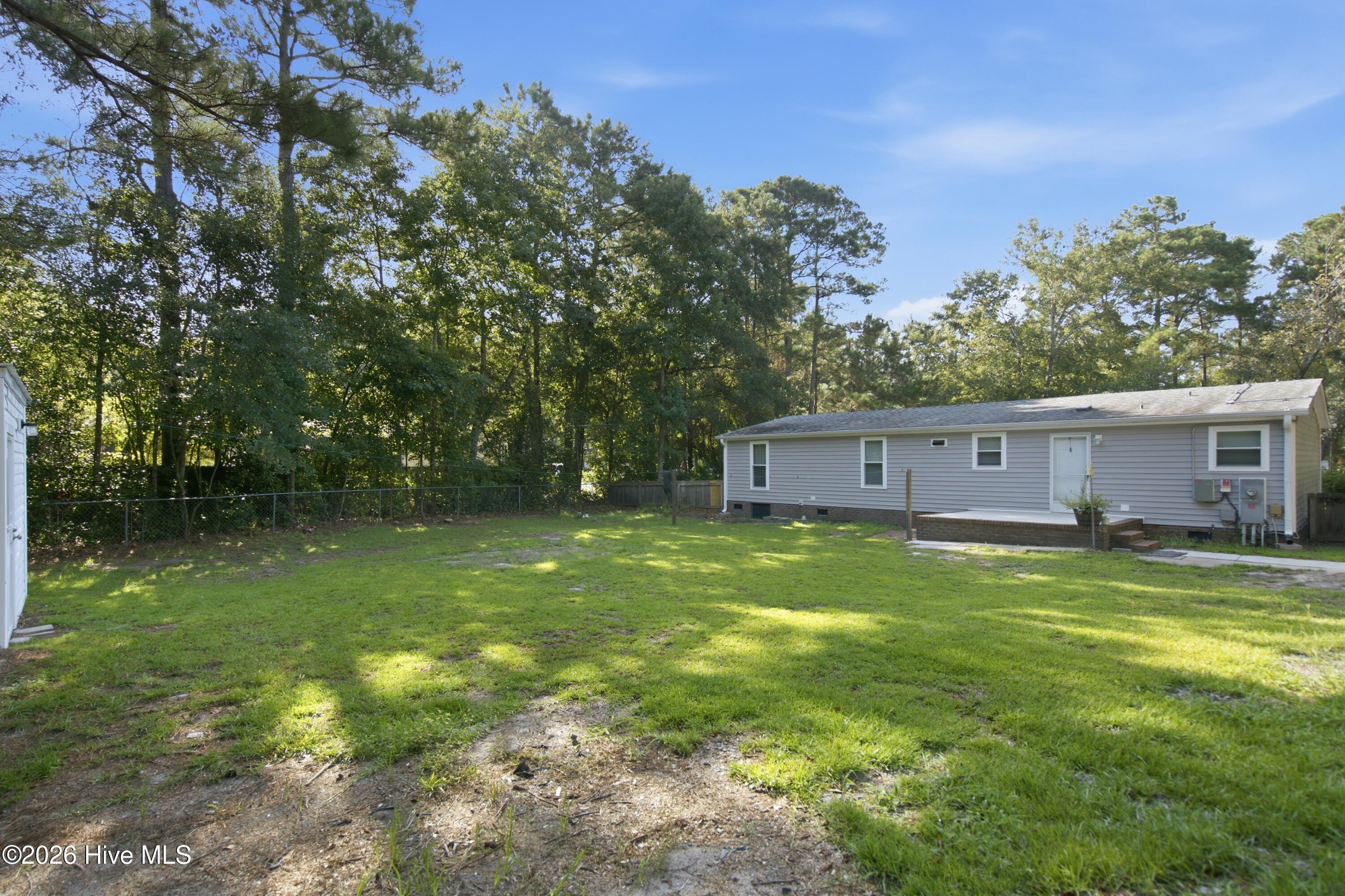 Exterior photo of 295 Groves Point Circle, Hampstead, NC 28443. MLS: 100592795