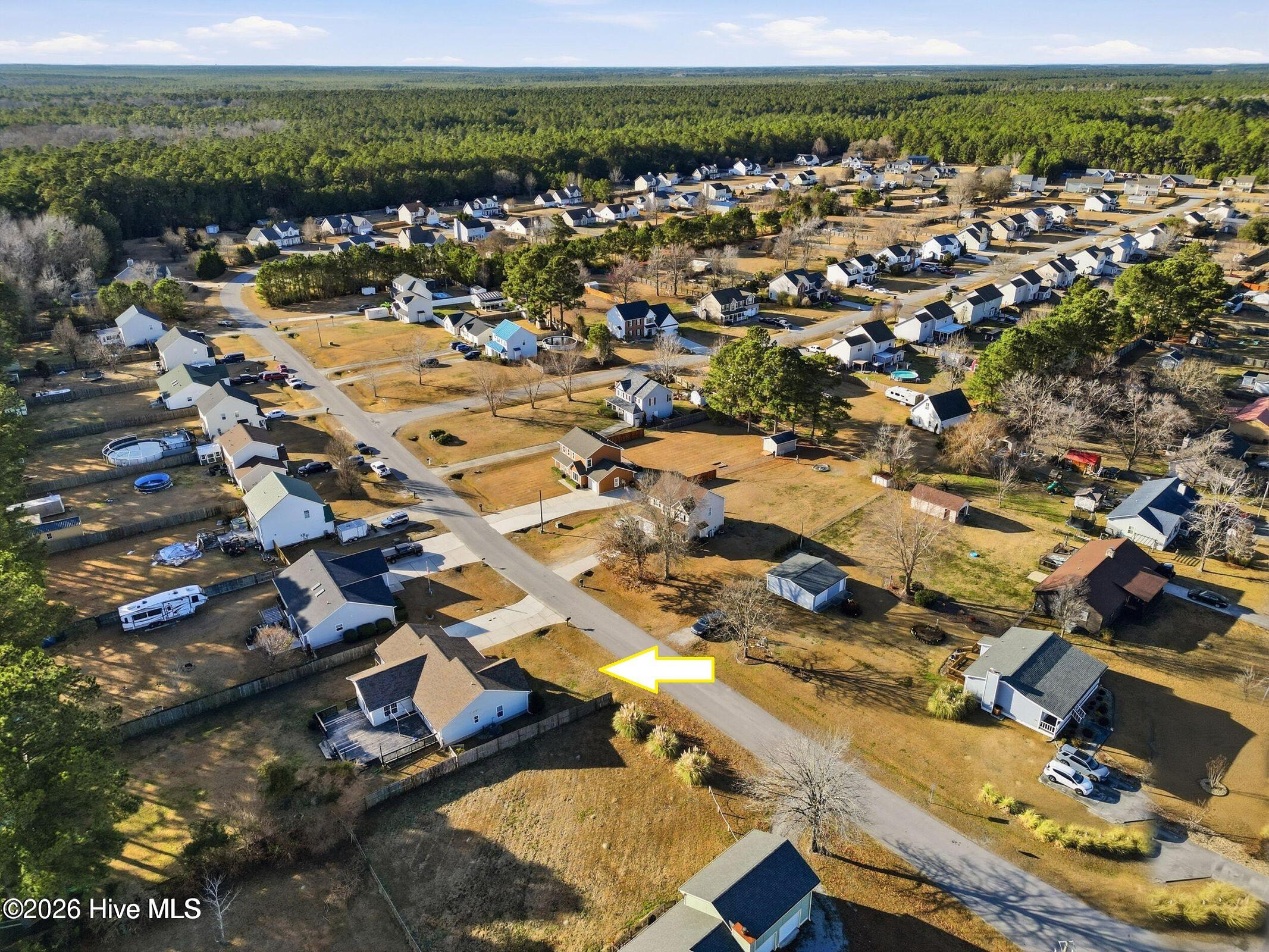 100548573 | Photo 42