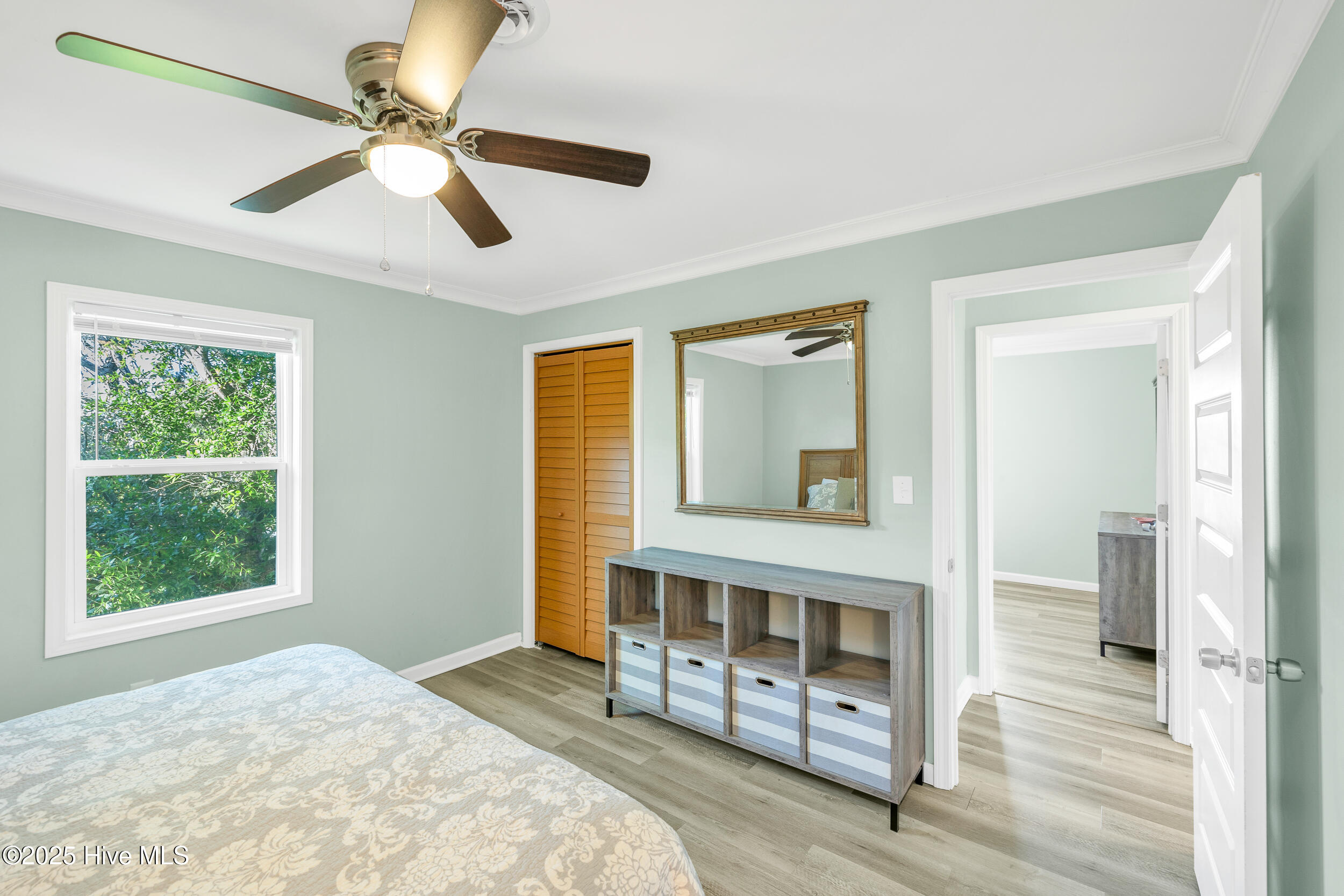 100538740 | Photo 14