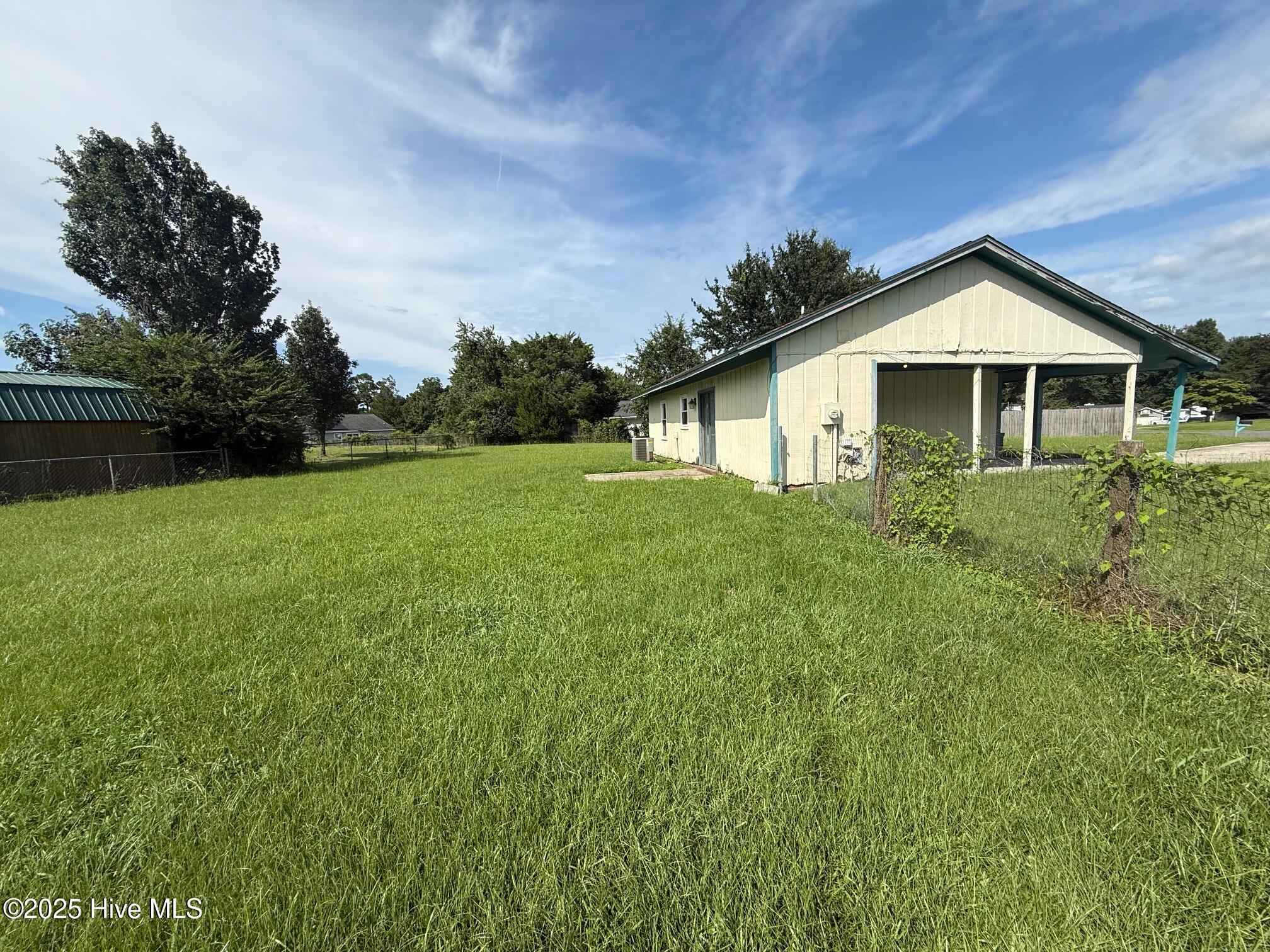 100523285 | Photo 12