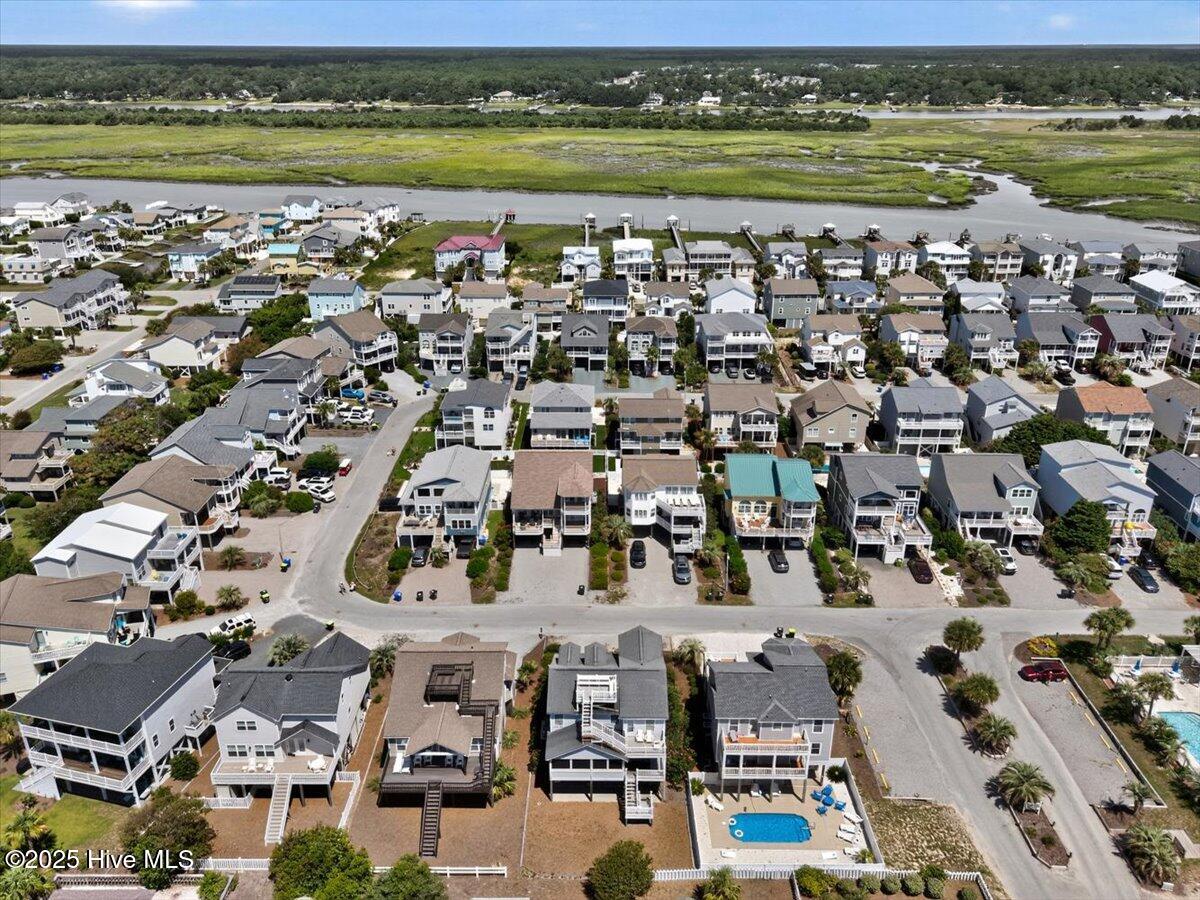 100523553 | Photo 42