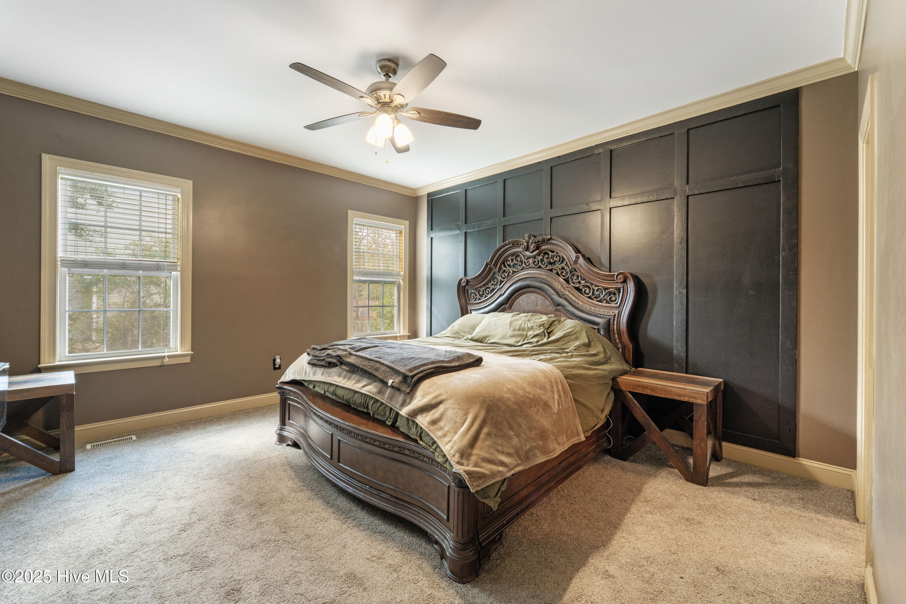 100544127 | Photo 36